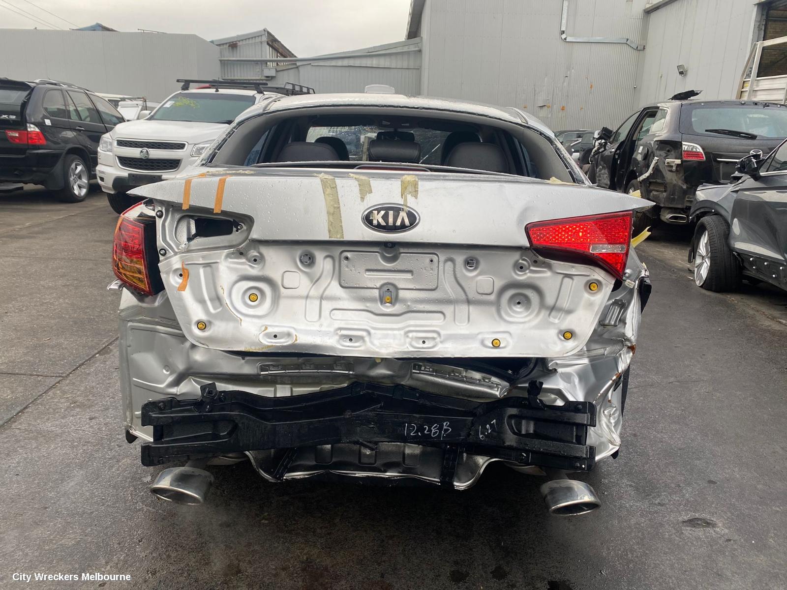 KIA OPTIMA LEFT GUARD, TF, 01/2011 - 10/2015