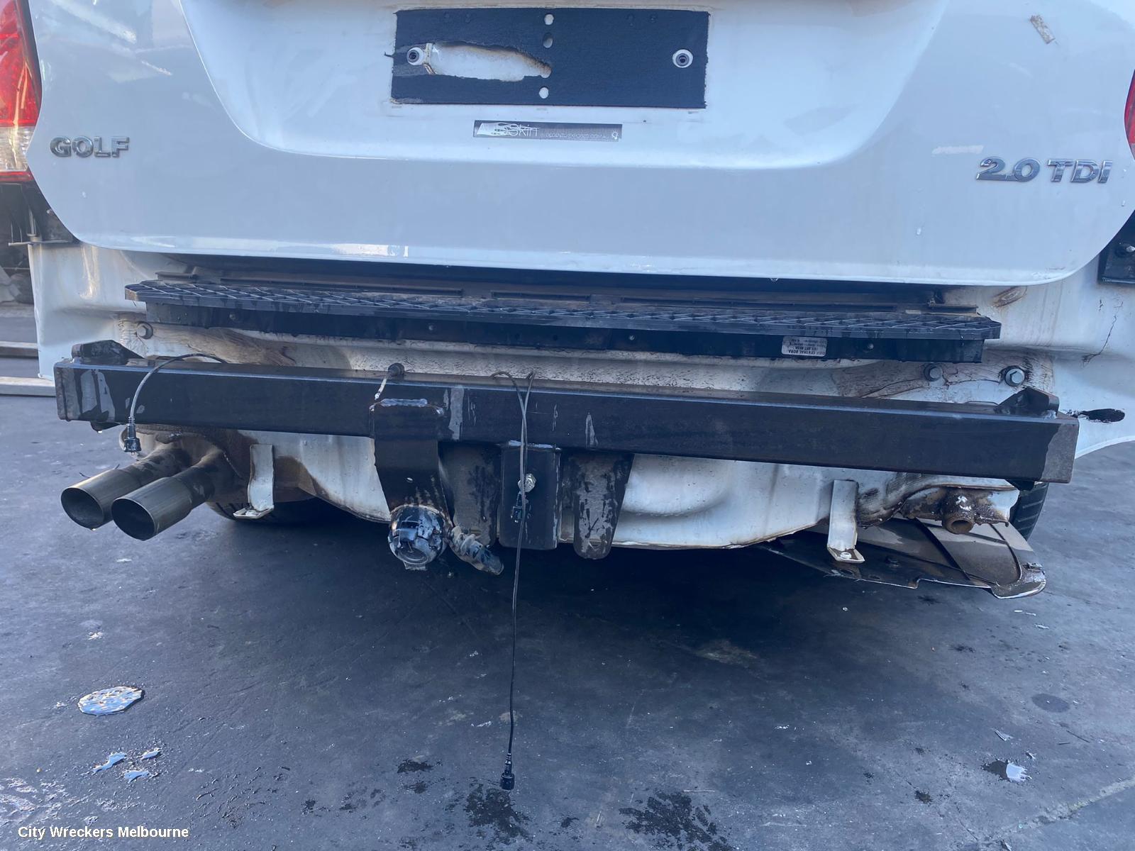 VOLKSWAGEN GOLF RIGHT REAR DOOR, GEN 6, WAGON, 09/2009 - 03/2013