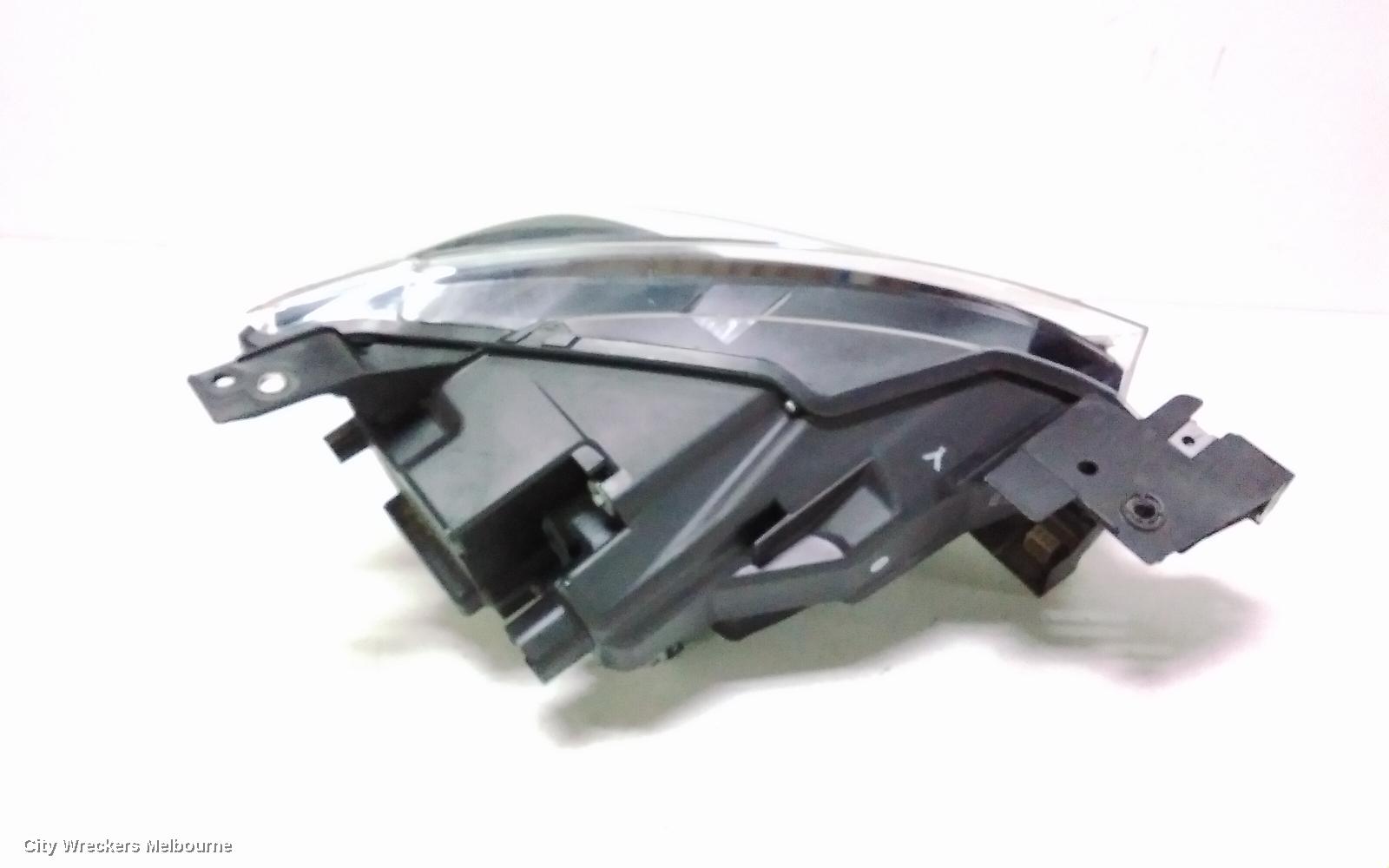 MAZDA CX3 LEFT HEADLAMP, DK, W/ LED, NON ADAPTIVE TYPE, PART# DB3R, 03/2015 - 03/2020