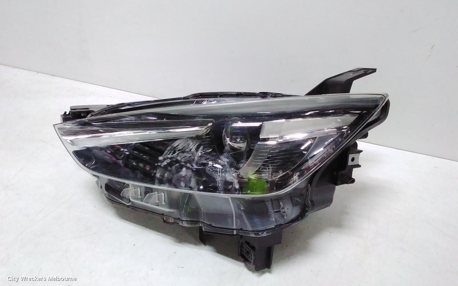 MAZDA CX3 LEFT HEADLAMP, DK, W/ LED, NON ADAPTIVE TYPE, PART# DB3R, 03/2015 - 03/2020