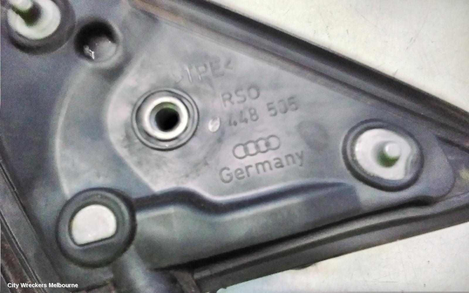 AUDI A6 LEFT DOOR MIRROR, C6/4F, A6, STANDARD TYPE, 10/2008 - 06/2011