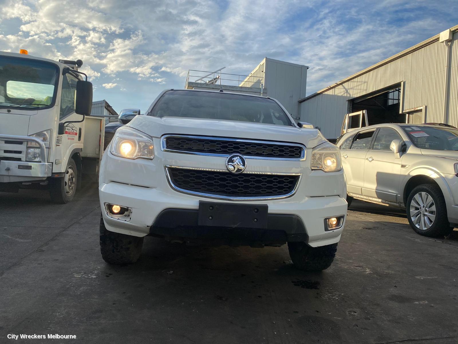 HOLDEN COLORADO OVERFLOW BOTTLE, RG 7, 12/2012 - 06/2016