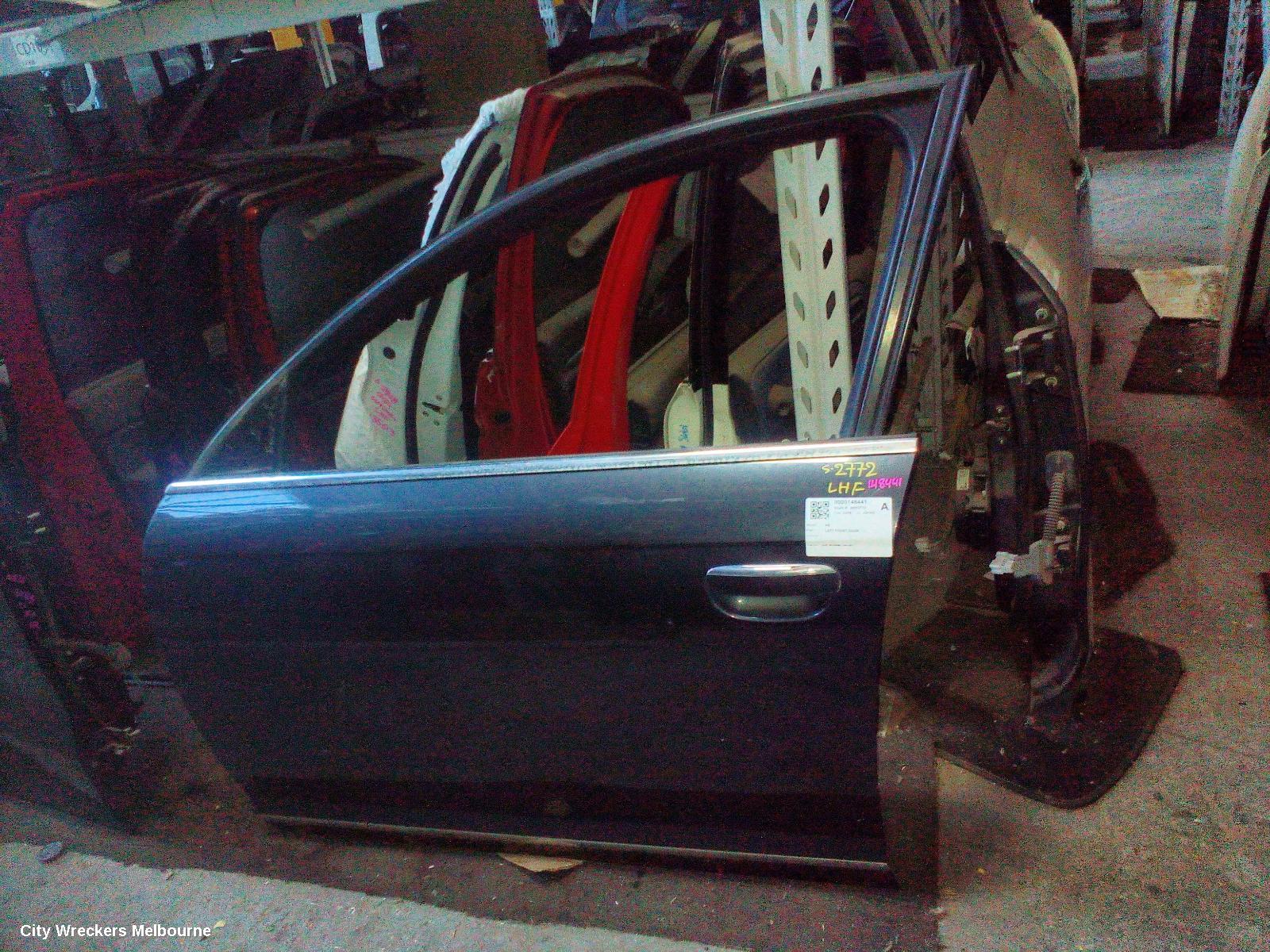 AUDI A6 LEFT FRONT DOOR, C6/4F, A6/RS6/S6, 11/2004 - 06/2011