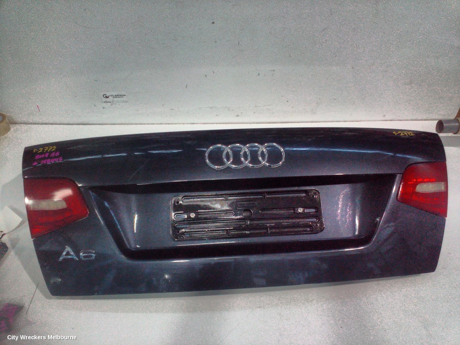 AUDI A6 BOOTLID/TAILGATE, BOOTLID, C6 (UPDATE), SEDAN (HAS GARNISH LIGHTS IN BOOTLID) 12/2008 ONWARDS