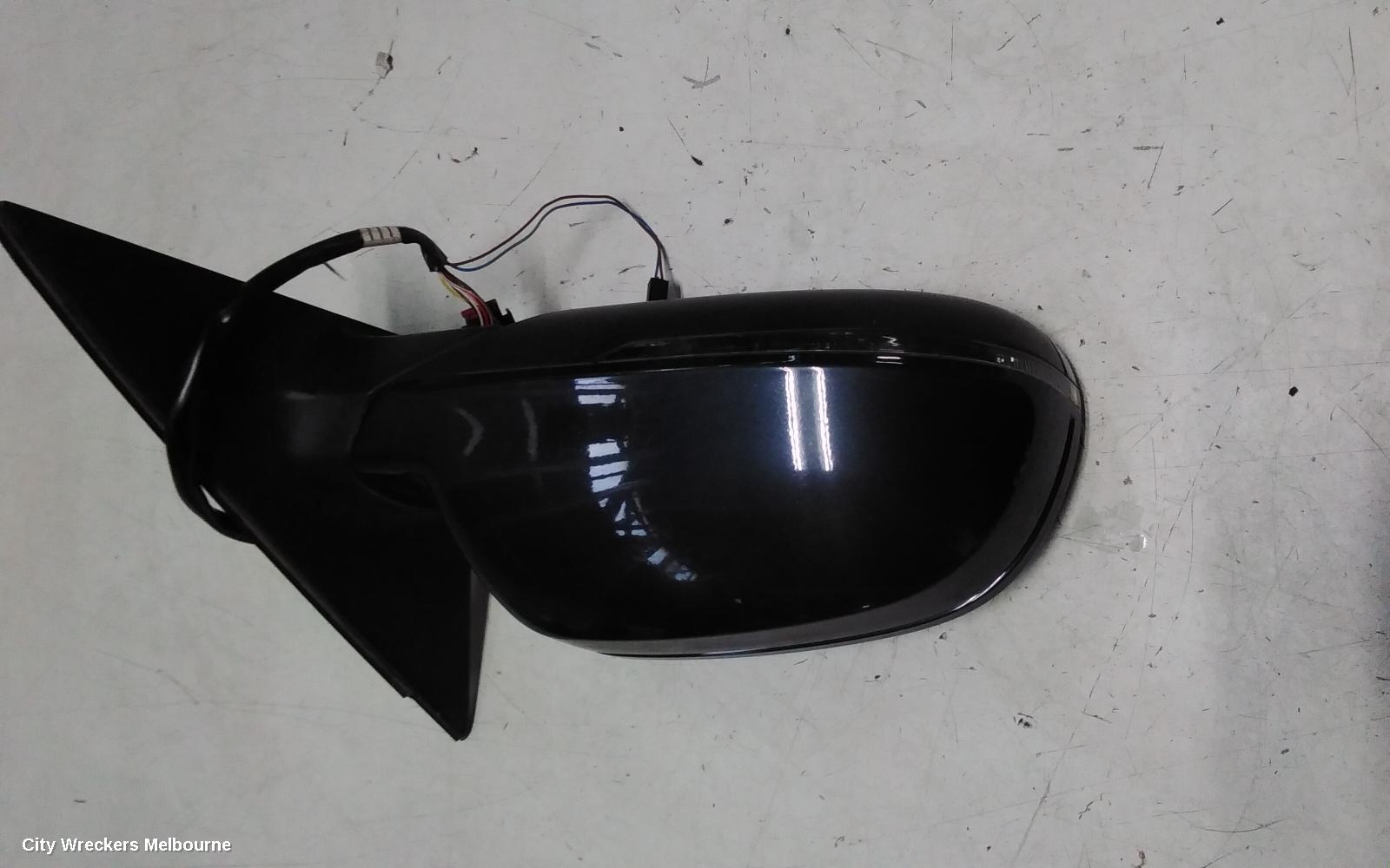 AUDI A4 RIGHT DOOR MIRROR, B8 8K, A4, POWER FOLD, NO LANE CHANGE ASSIST TYPE, 05/2009 - 09/2015