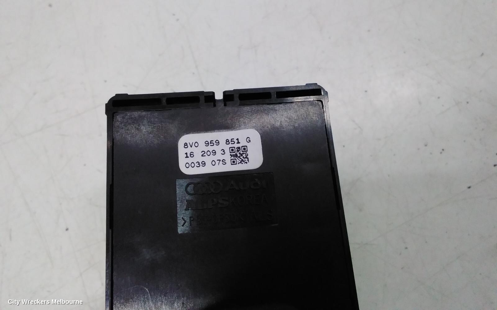 AUDI A3 PWR DR WIND SWITCH, RH FRONT (MASTER SWITCH), HATCH/SEDAN, NON CHROME TIPS TYPE, 8V, 05/2013 - 10/2020
