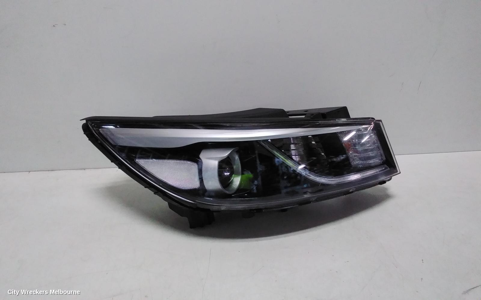 KIA CARNIVAL/GRAND CARNIVAL RIGHT HEADLAMP, YP, SI/SLI, HALOGEN TYPE, 02/2015 - 02/2018