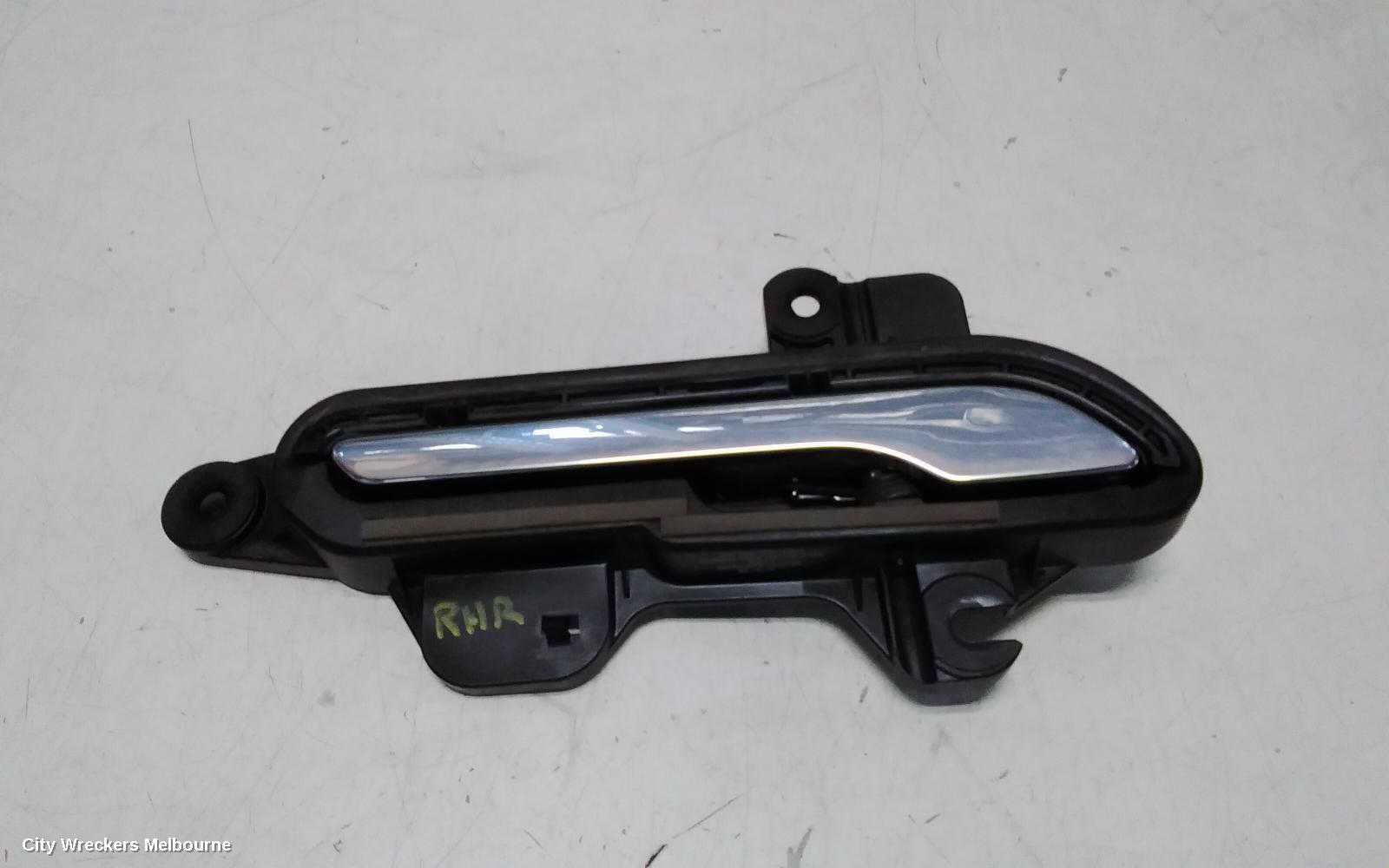 TESLA MODEL 3 DOOR HANDLE, OUTER, RH REAR, HANDLE ACTUATOR, 1ST GEN, 06/2019 ONWARDS