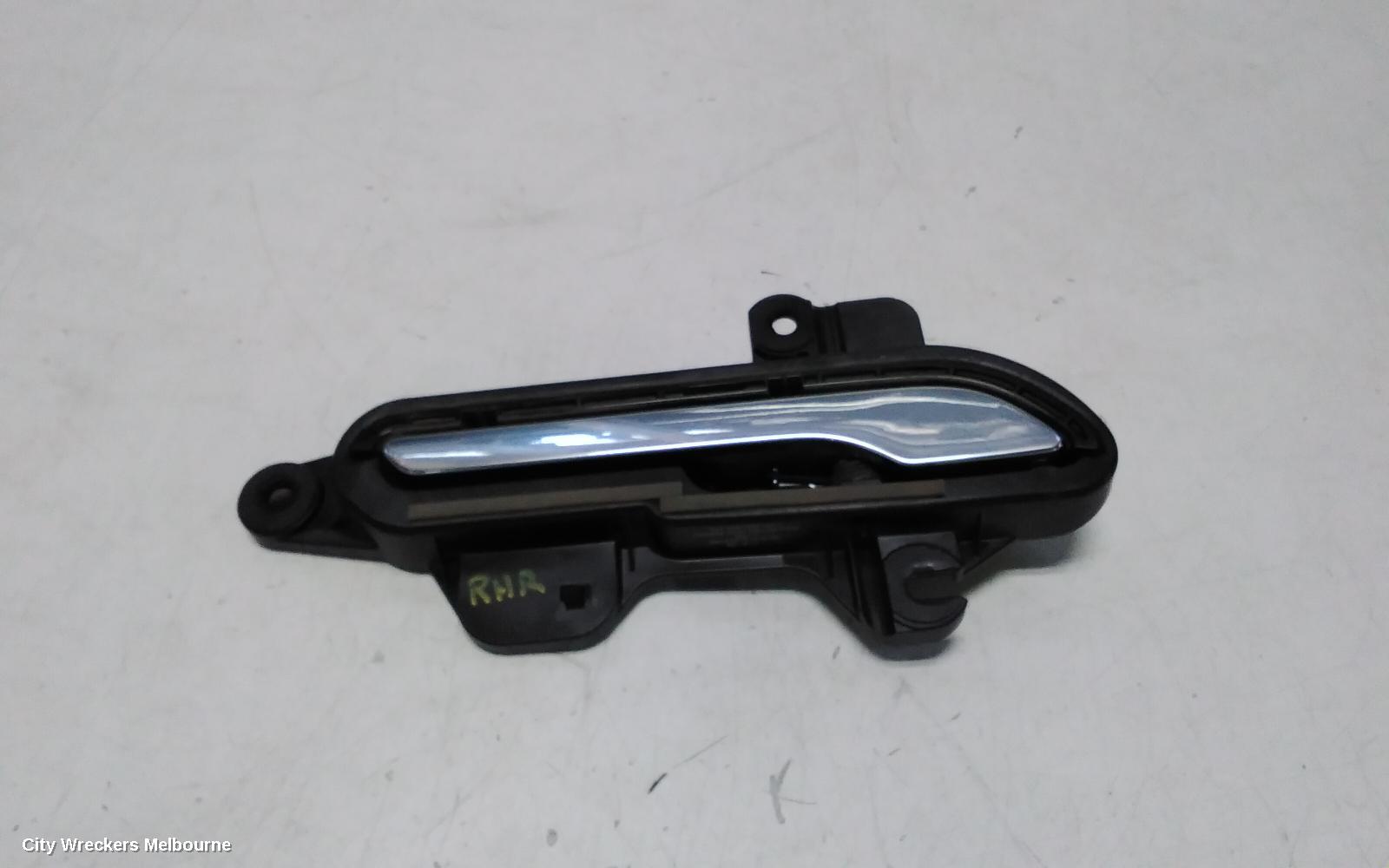 TESLA MODEL 3 DOOR HANDLE, OUTER, RH REAR, HANDLE ACTUATOR, 1ST GEN, 06/2019 ONWARDS