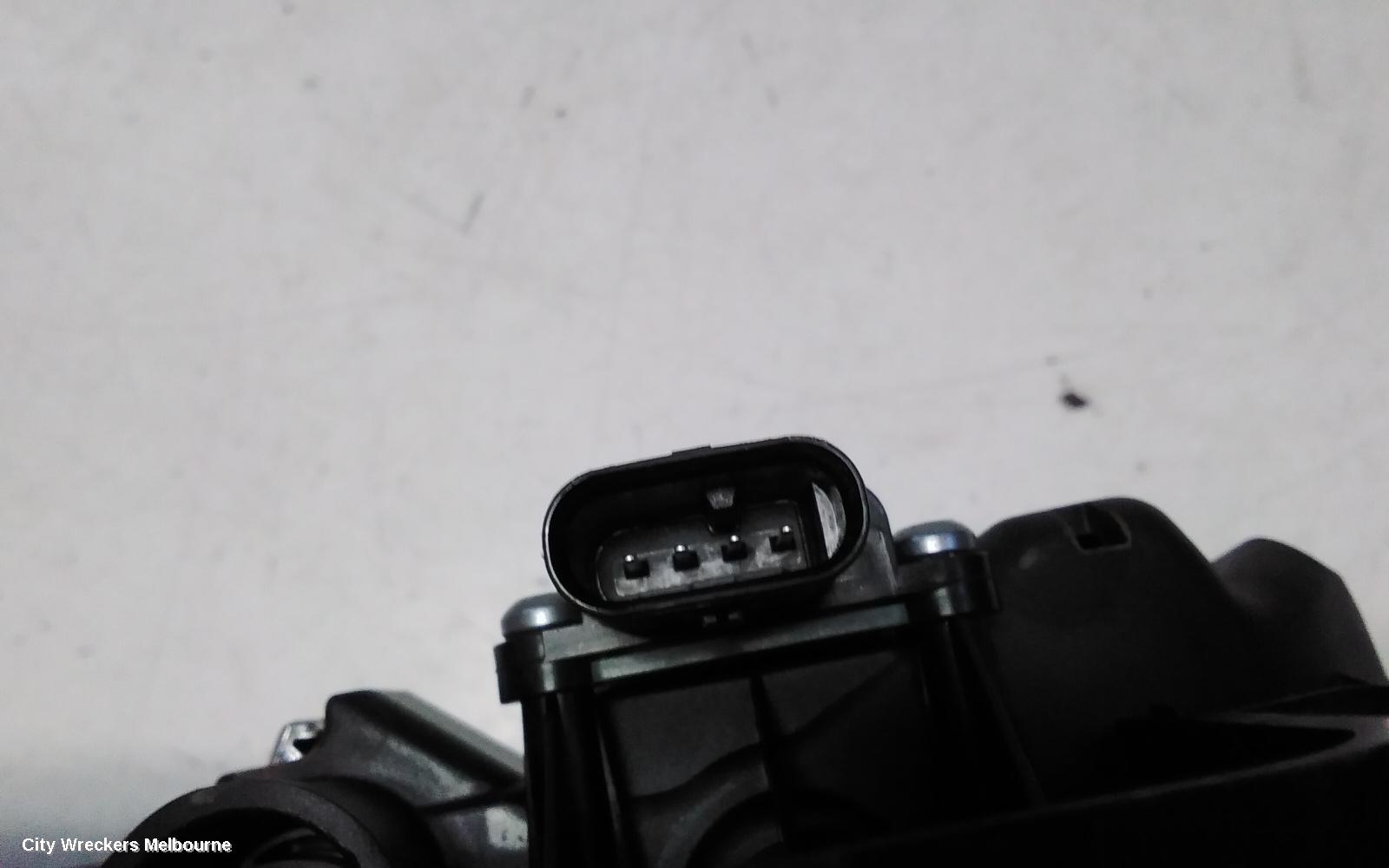 TESLA MODEL 3 DOOR HANDLE, OUTER, RH REAR, HANDLE ACTUATOR, 1ST GEN, 06/2019 ONWARDS