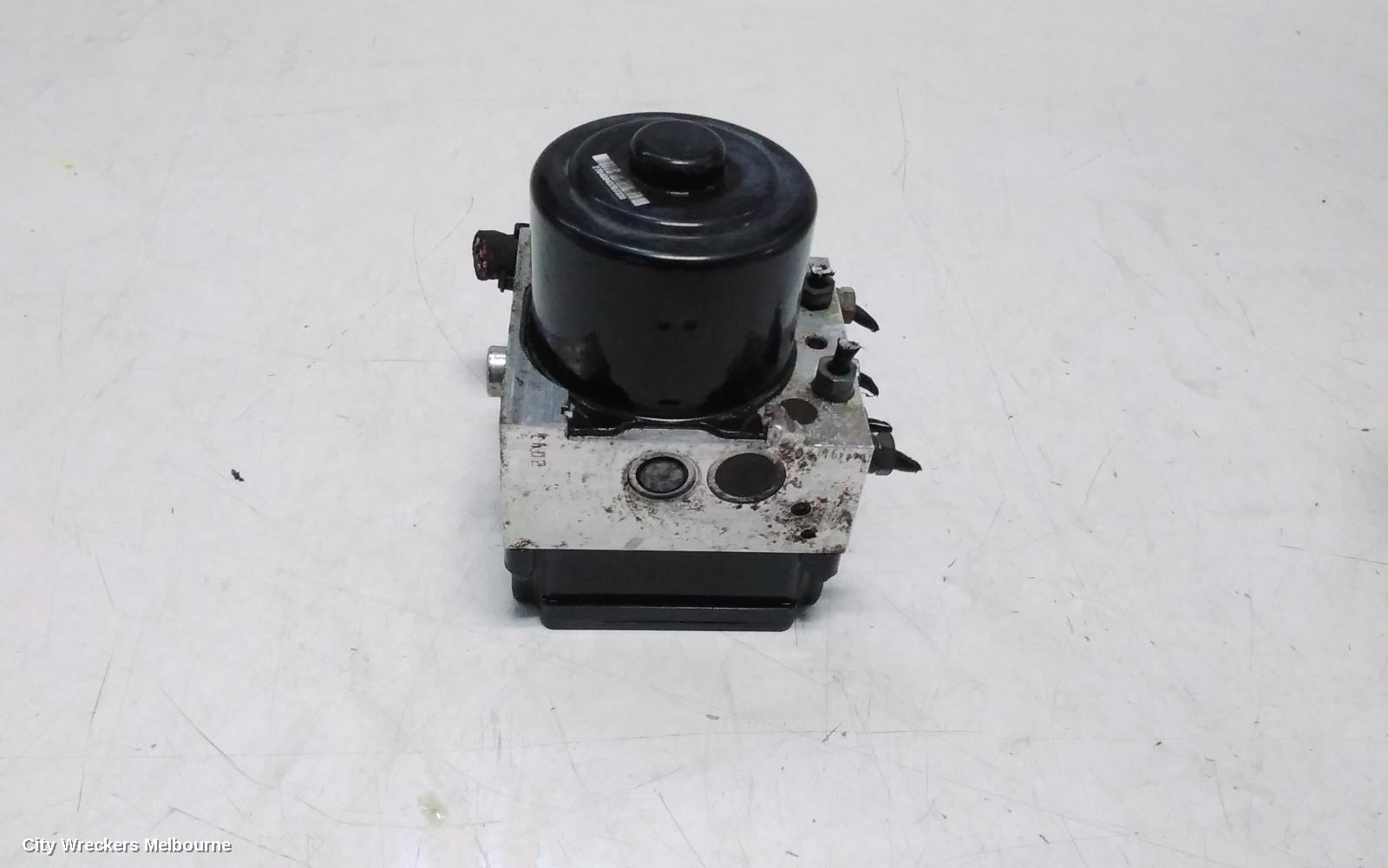 VOLKSWAGEN AMAROK ABS PUMP/MODULATOR, 2H, P/N 2H0614517G, 10/2010 - 09/2022