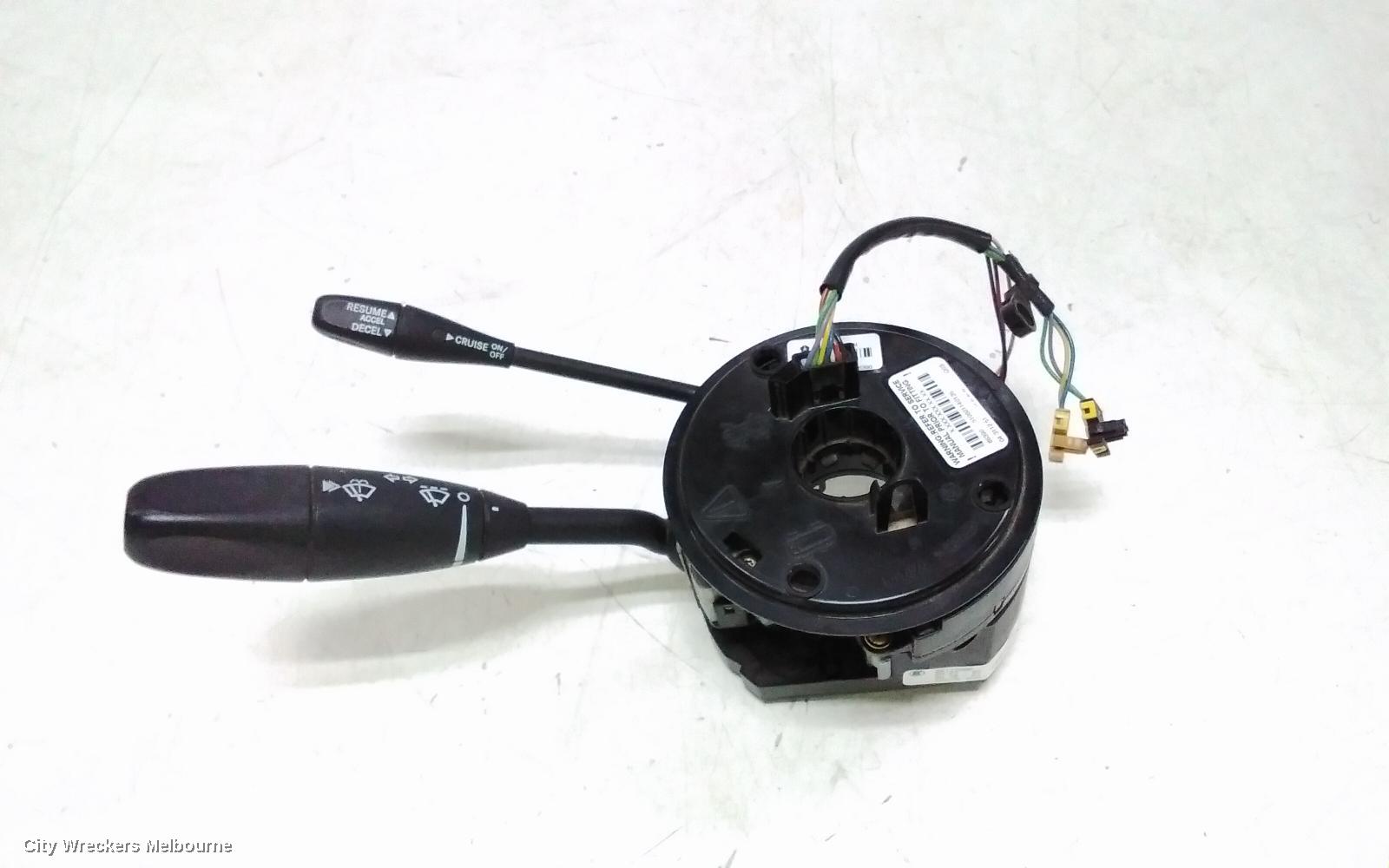 CHRYSLER 300C AIRBAG MODULE/SENSOR, CLOCKSPRING, 11/2005 - 12/2011