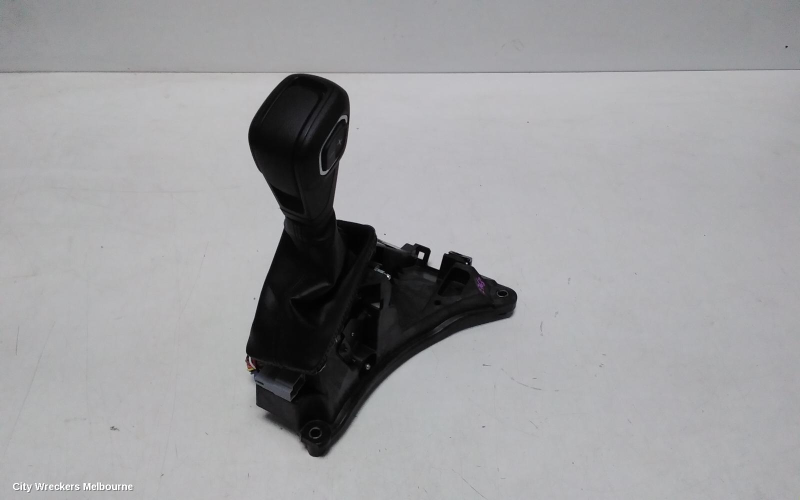 FORD RANGER GEAR STICK/SHIFTER, RA, GEAR SHIFTER, AUTO T/M, DIESEL, 2.0, TURBO/BI-TURBO, W/ BLACK STITCHING TYPE, 05/2022 ONWARDS