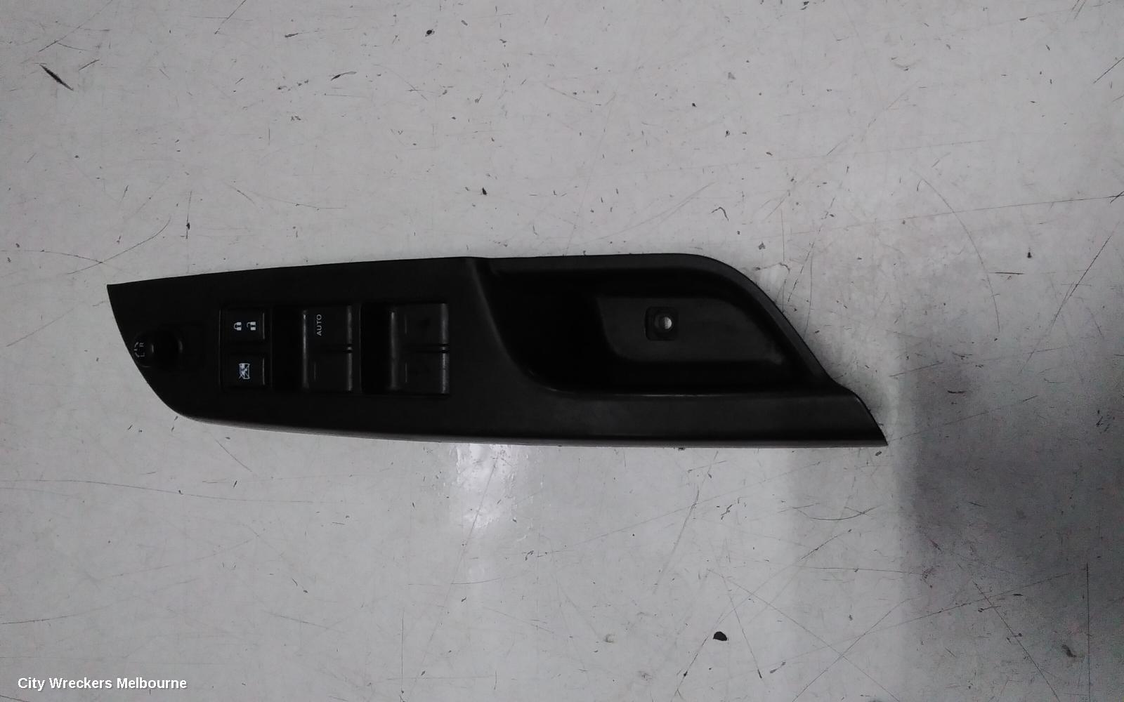 SUZUKI SWIFT PWR DR WIND SWITCH, RH FRONT (MASTER SWITCH), FZ, 18 PIN TYPE, 08/2010 - 03/2017