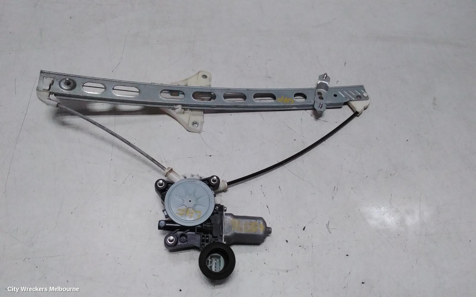 SUZUKI SWIFT LEFT FRONT WINDOW REG/MOTOR, FZ, POWER, 08/2010 - 03/2017