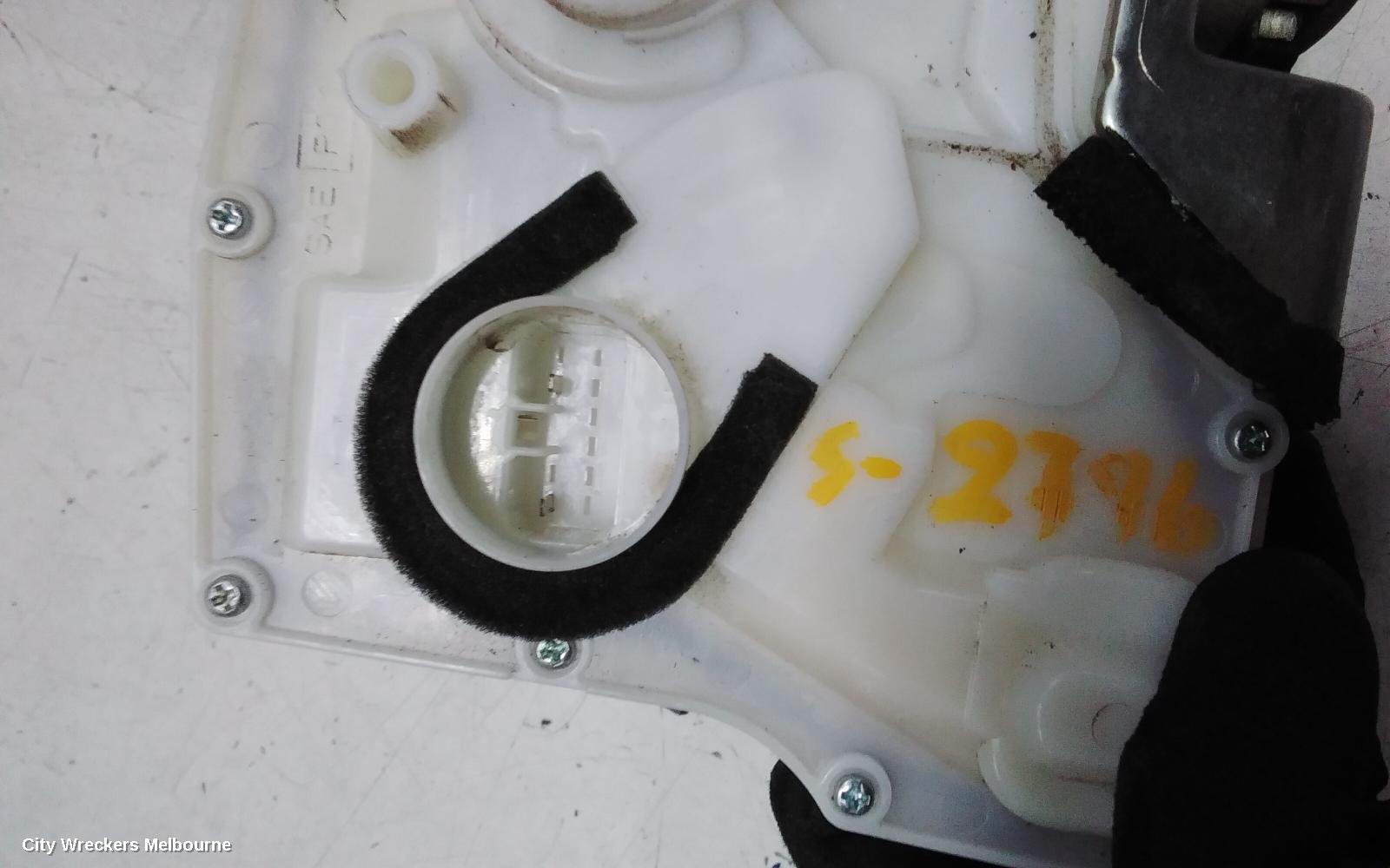 SUZUKI SWIFT DOOR/BOOT/GATE LOCK, LEFT FRONT DOOR LOCK, FZ, 08/2010 - 03/2017
