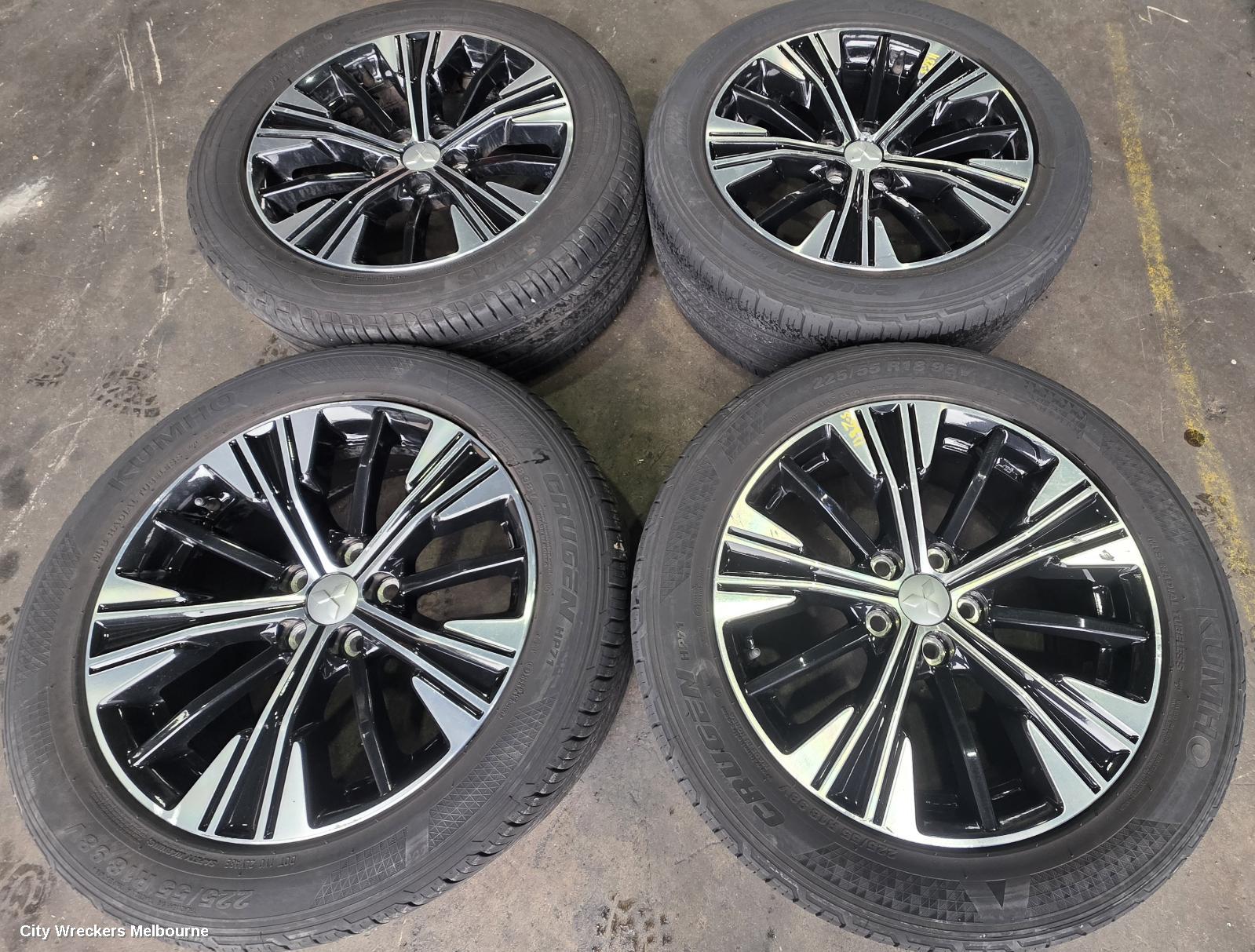 MITSUBISHI ECLIPSE CROSS WHEEL MAG, FACTORY, 18X7IN, 10 SINGLE SPOKE, BI-COLOUR, YA, 11/2017 - 09/2020