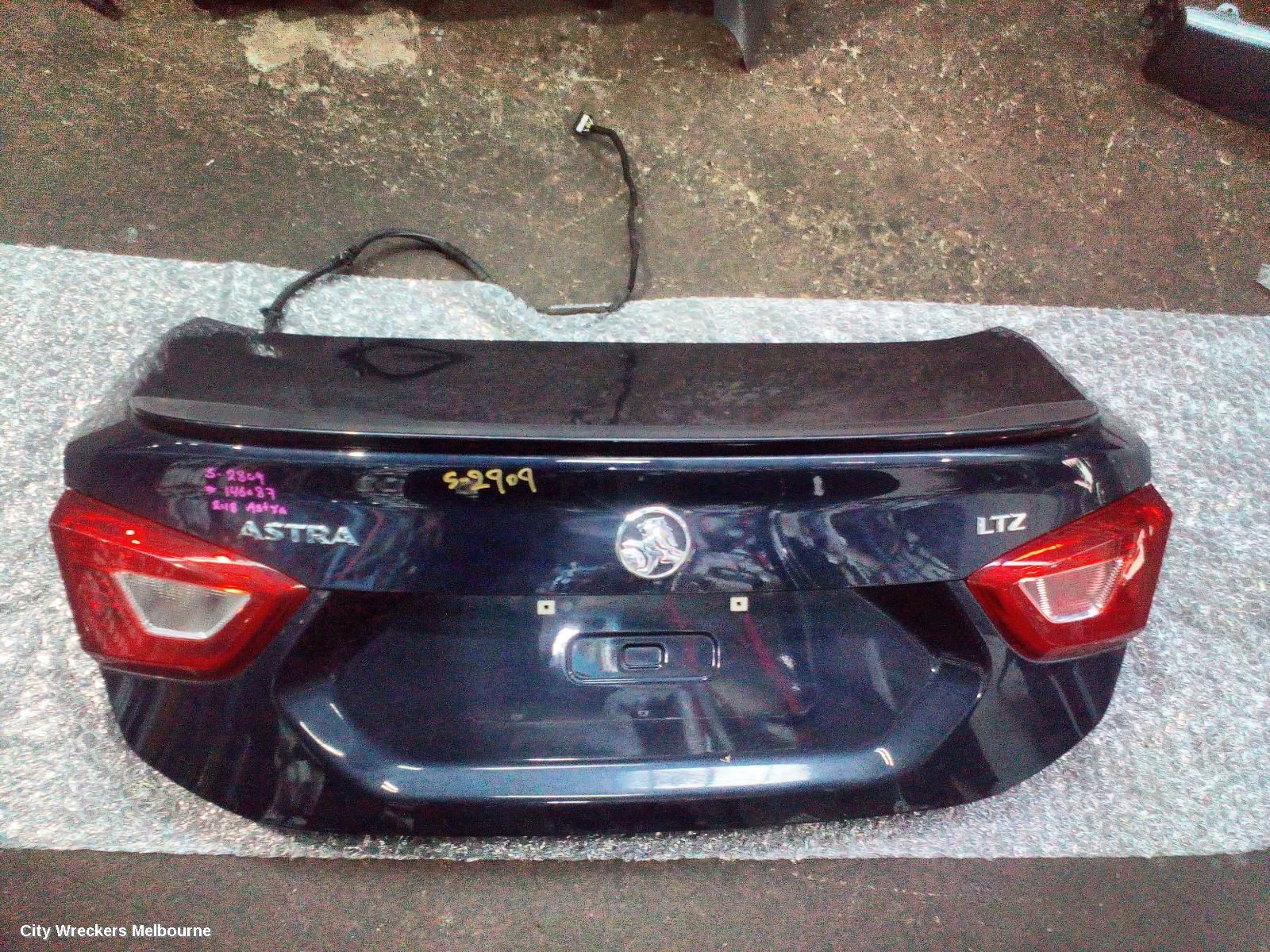 HOLDEN ASTRA BOOTLID/TAILGATE, BOOTLID, BL, SEDAN, NON SPOILER TYPE, 05/2017 - 12/2020