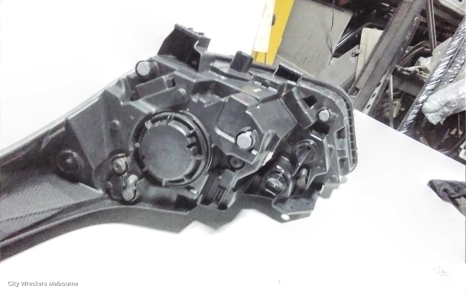 KIA CERATO RIGHT HEADLAMP, BD, HALOGEN TYPE, 04/2021 ONWARDS