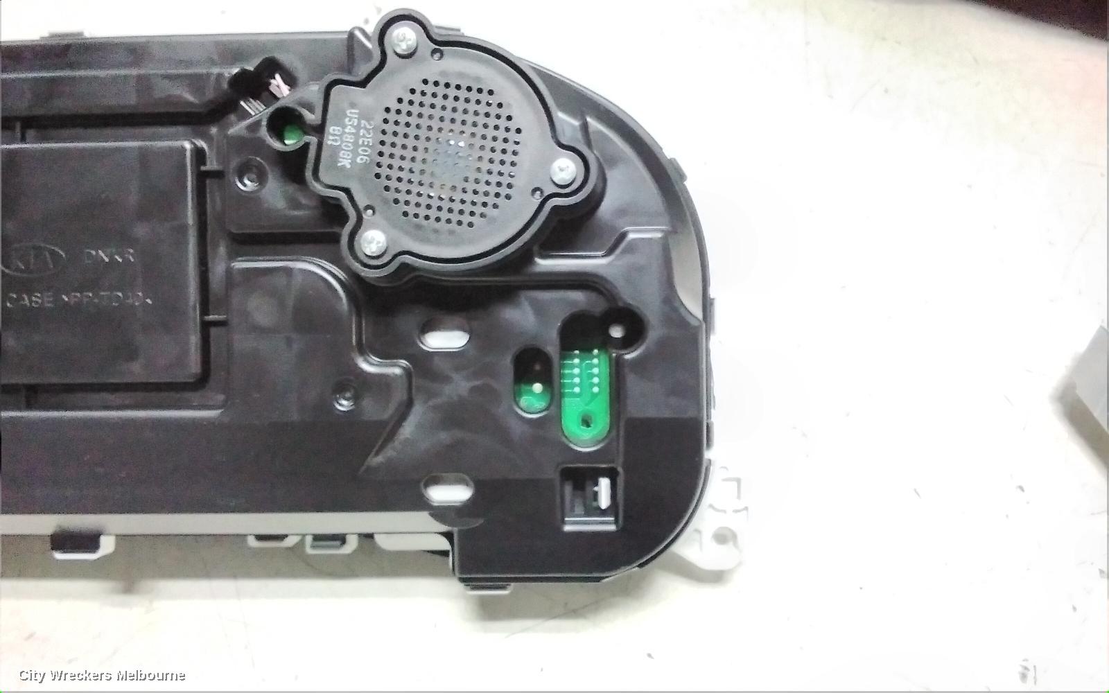 KIA CERATO INSTRUMENT CLUSTER, PETROL, AUTO T/M, BD, 04/2021 ONWARDS