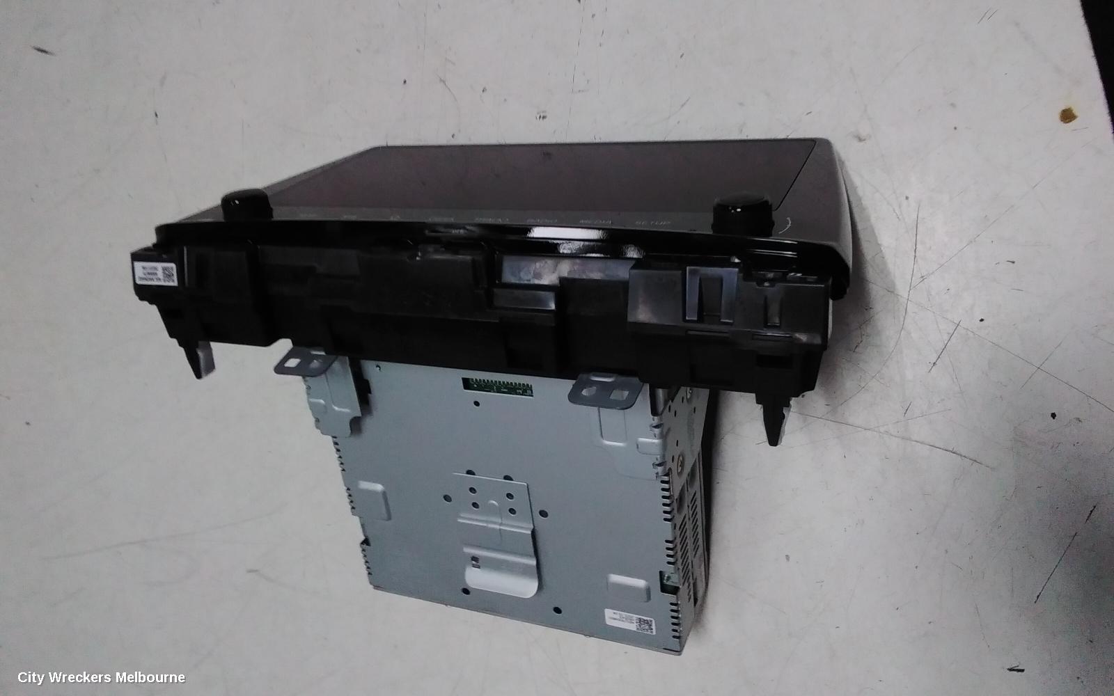 KIA CERATO RADIO/CD/DVD/SAT/TV, HEAD UNIT & TOUCHSCREEN, 10.25IN, W/ NAVIGATION TYPE, BD, 04/2021 ONWARDS