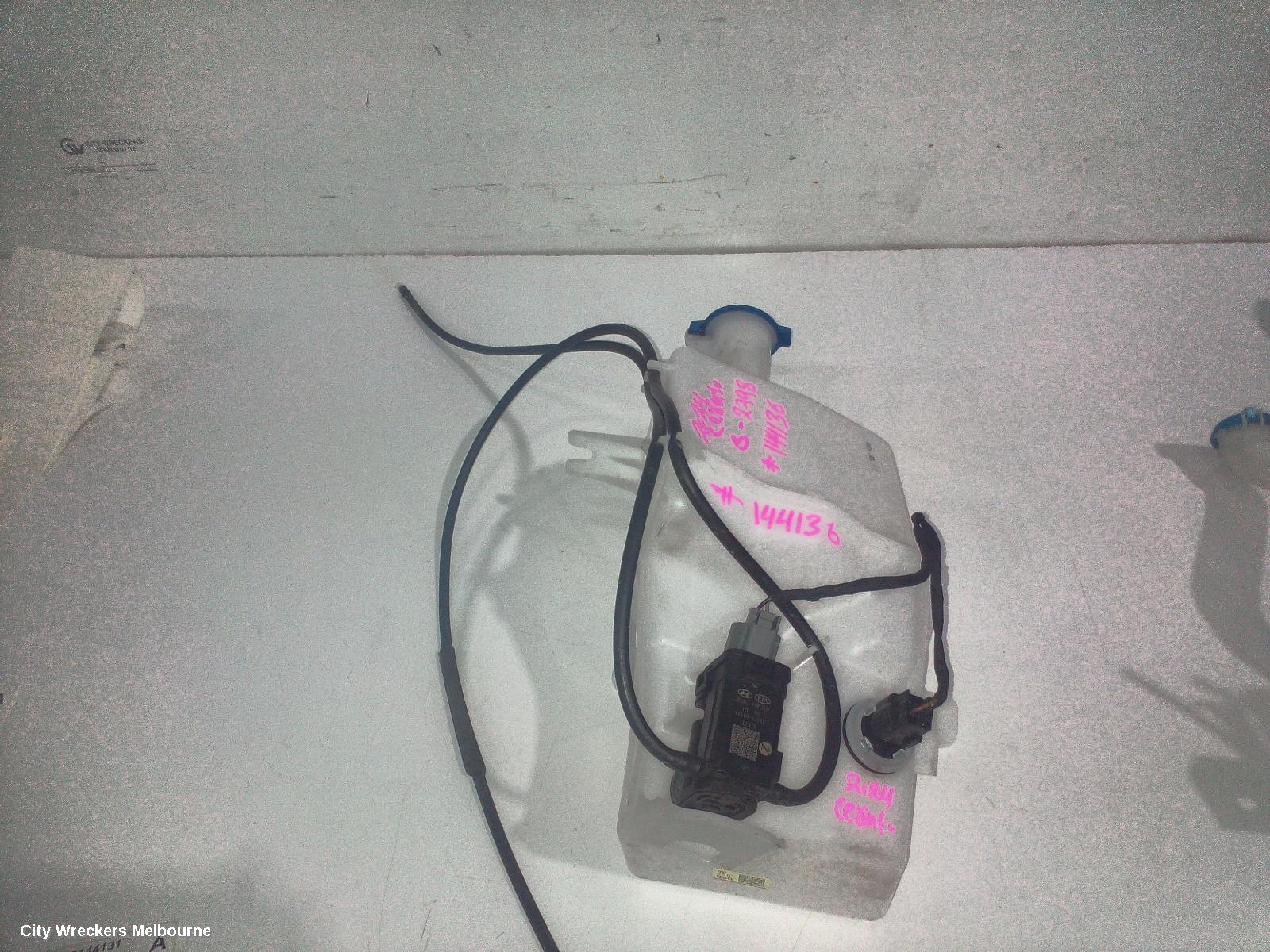 KIA CERATO WASHER BOTTLE, BD, HATCH, 09/2018 - 09/2024