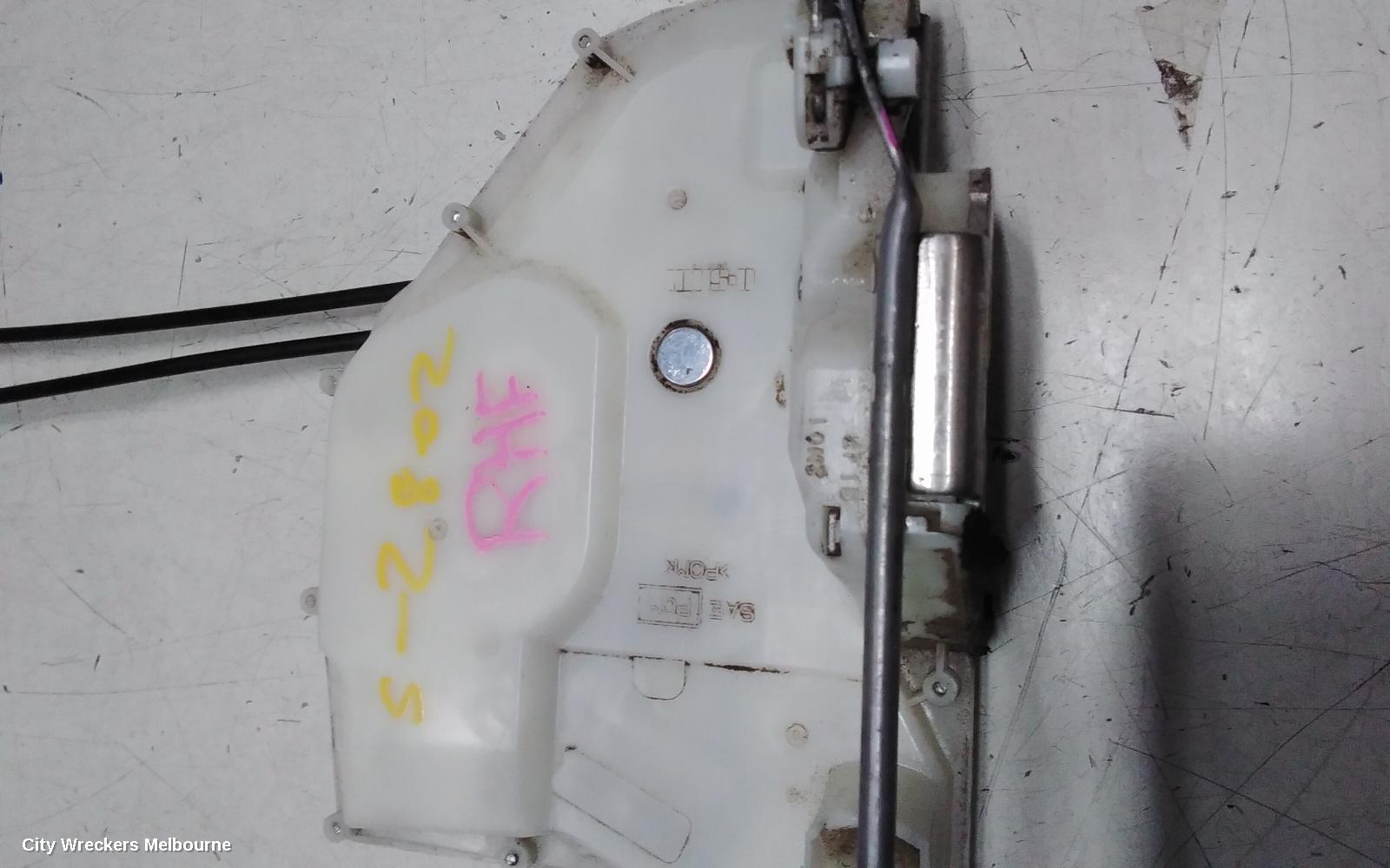 SUZUKI SWIFT DOOR/BOOT/GATE LOCK, RIGHT FRONT DOOR LOCK, FZ, 08/2010 - 03/2017