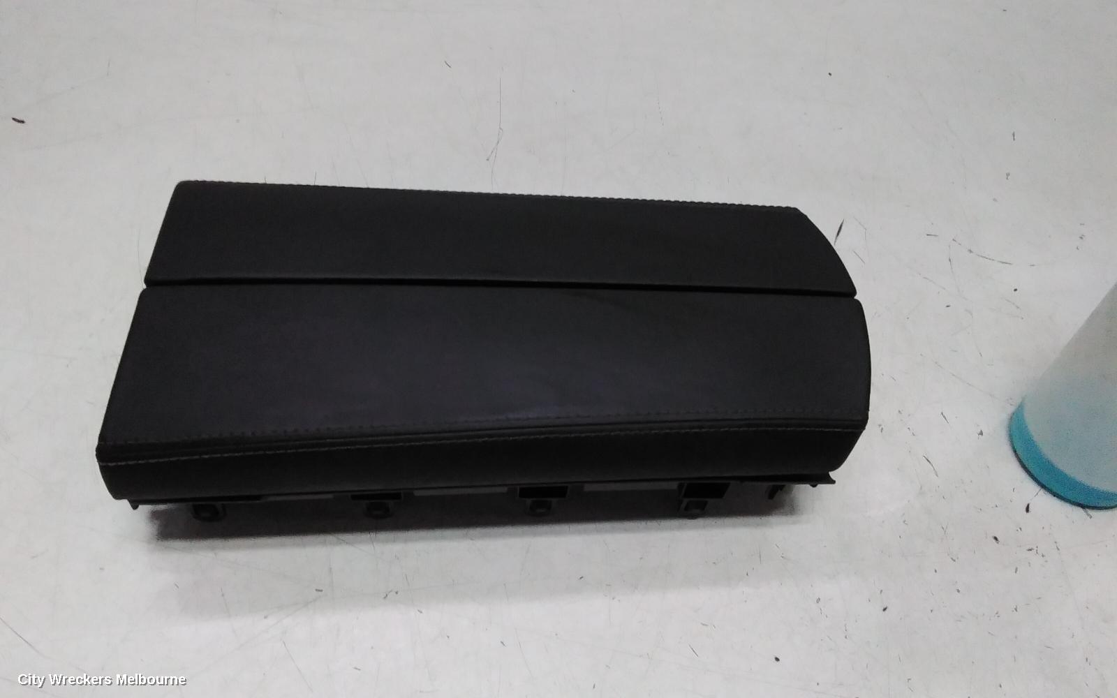 NISSAN XTRAIL CONSOLE, T33, CONSOLE LID ONLY, LEATHER, BLACK, 08/2022 ONWARDS