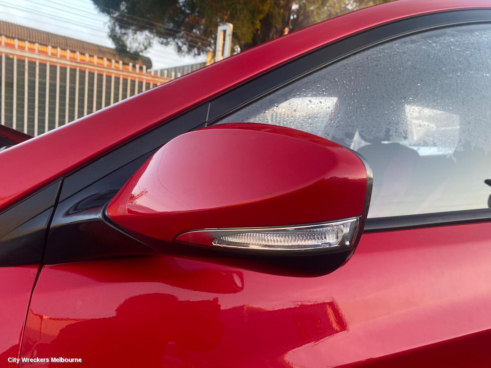 HYUNDAI ACCENT COURTESY LIGHT, FRONT, W/ SUNGLASS HOLDER TYPE, RB, 07/2011 - 12/2019