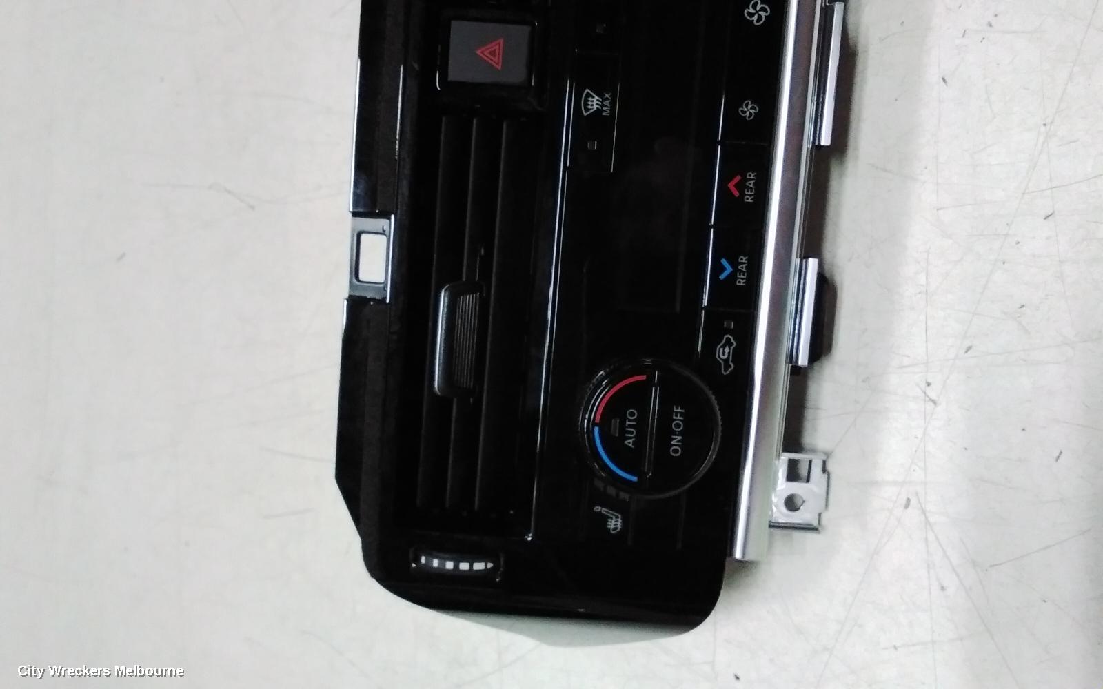 NISSAN XTRAIL HEATER/AC CONTROLS, DUAL ZONE CLIMATE CONTROL TYPE, T33, 08/2022 ONWARDS