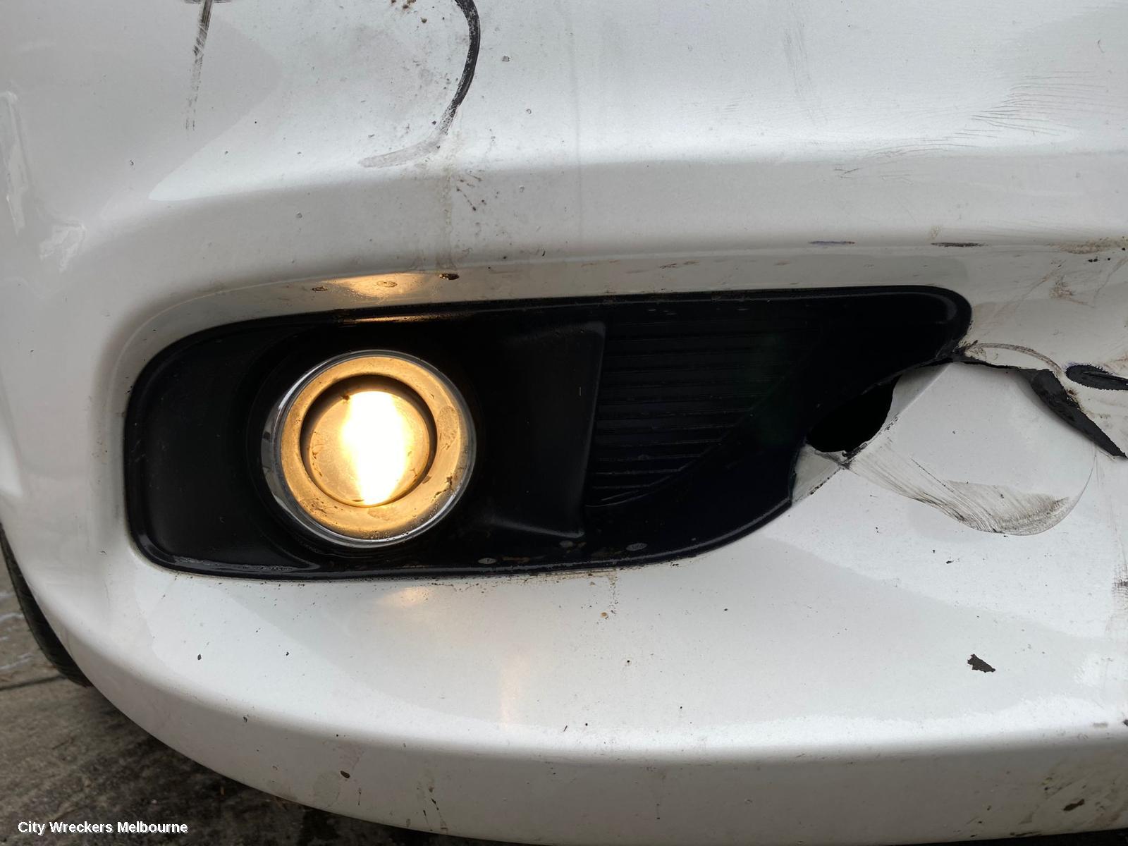 CHRYSLER 300C RIGHT TAILLIGHT, LX2, 07/2012 - 12/2014