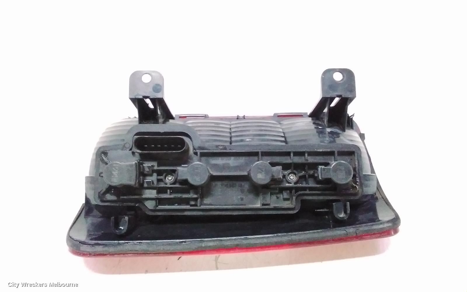 VOLKSWAGEN CADDY LEFT TAILLIGHT, 2K, 12/2004 - 08/2010