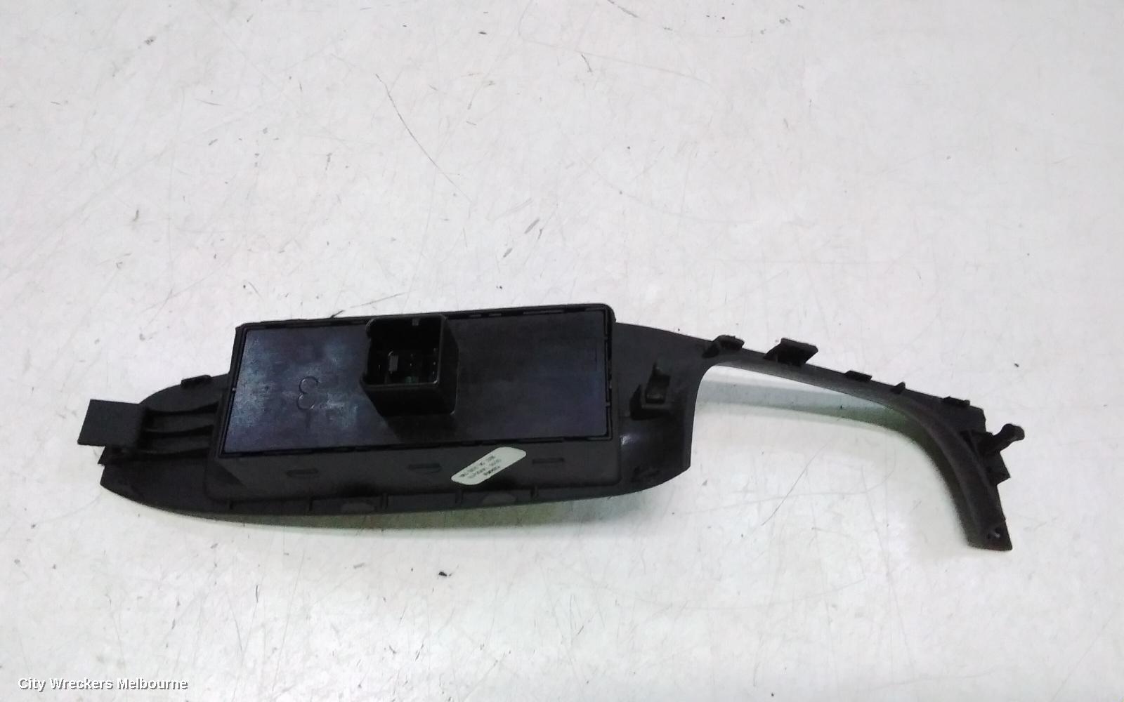VOLKSWAGEN JETTA PWR DR WIND SWITCH, RH FRONT (MASTER SWITCH), 1B, 02/2011 - 12/2017