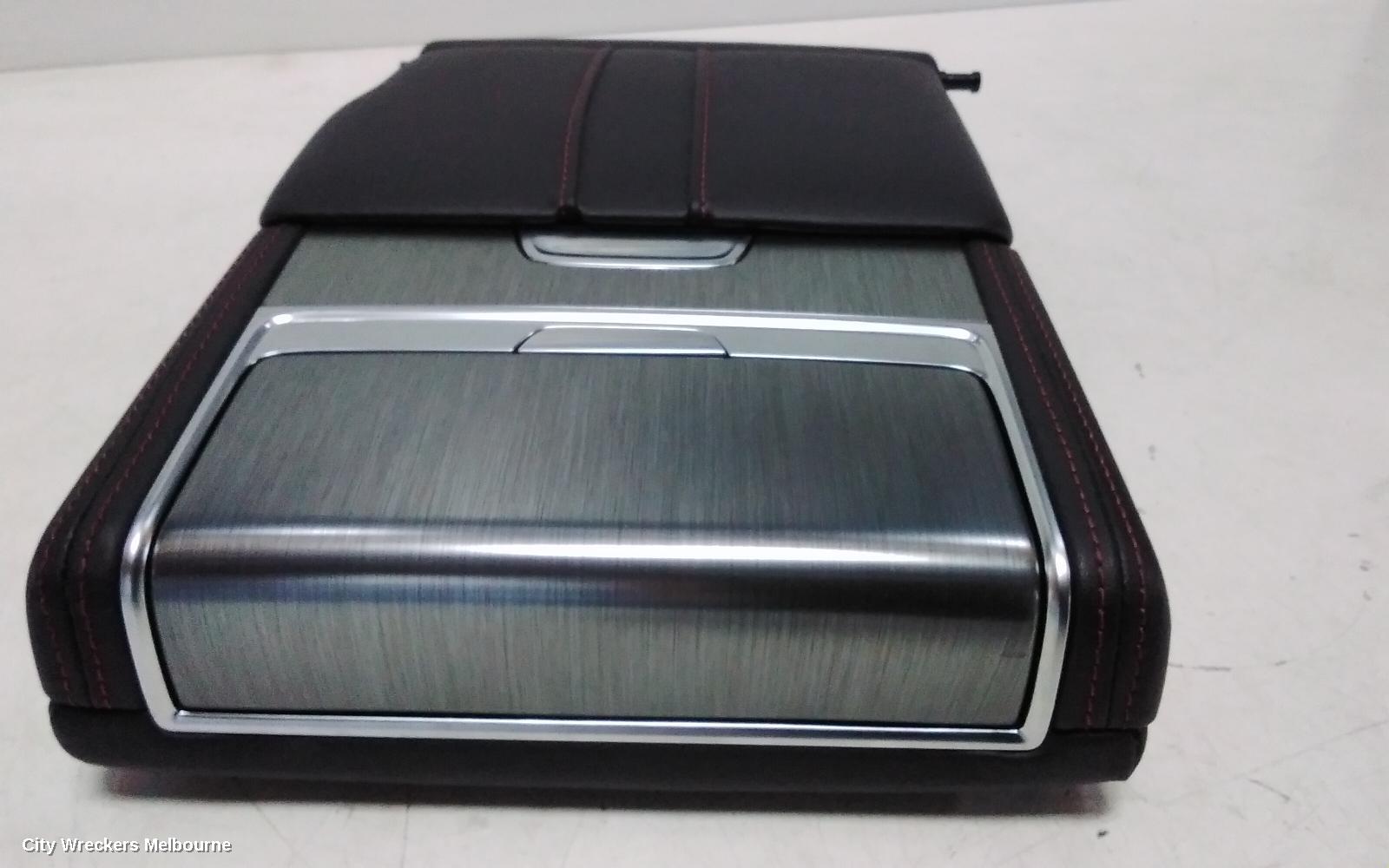 MG HS CONSOLE, SAS23, CONSOLE LID ONLY, LEATHER, BLACK, W/ RED STICHING TYPE, 08/2019 - 12/2024