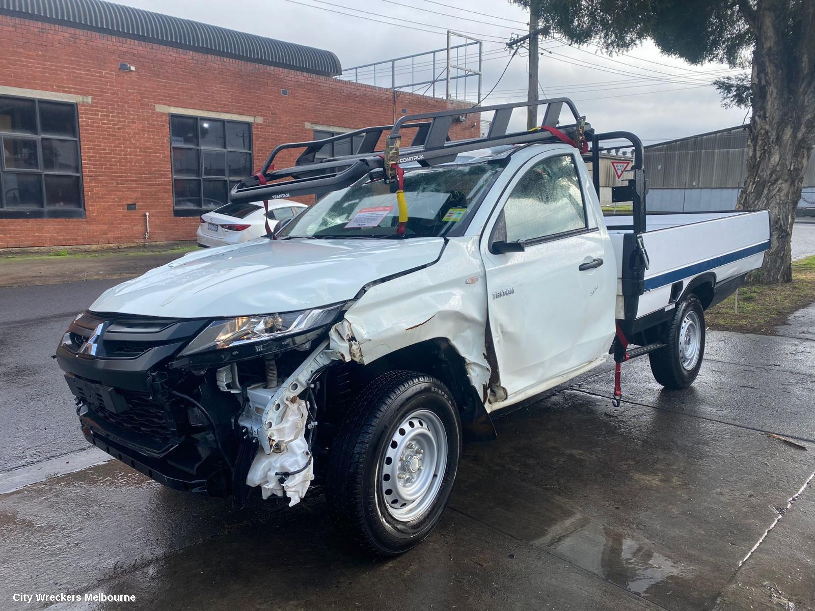 MITSUBISHI TRITON RADIATOR SUPPORT, MR, 11/2018 ONWARDS