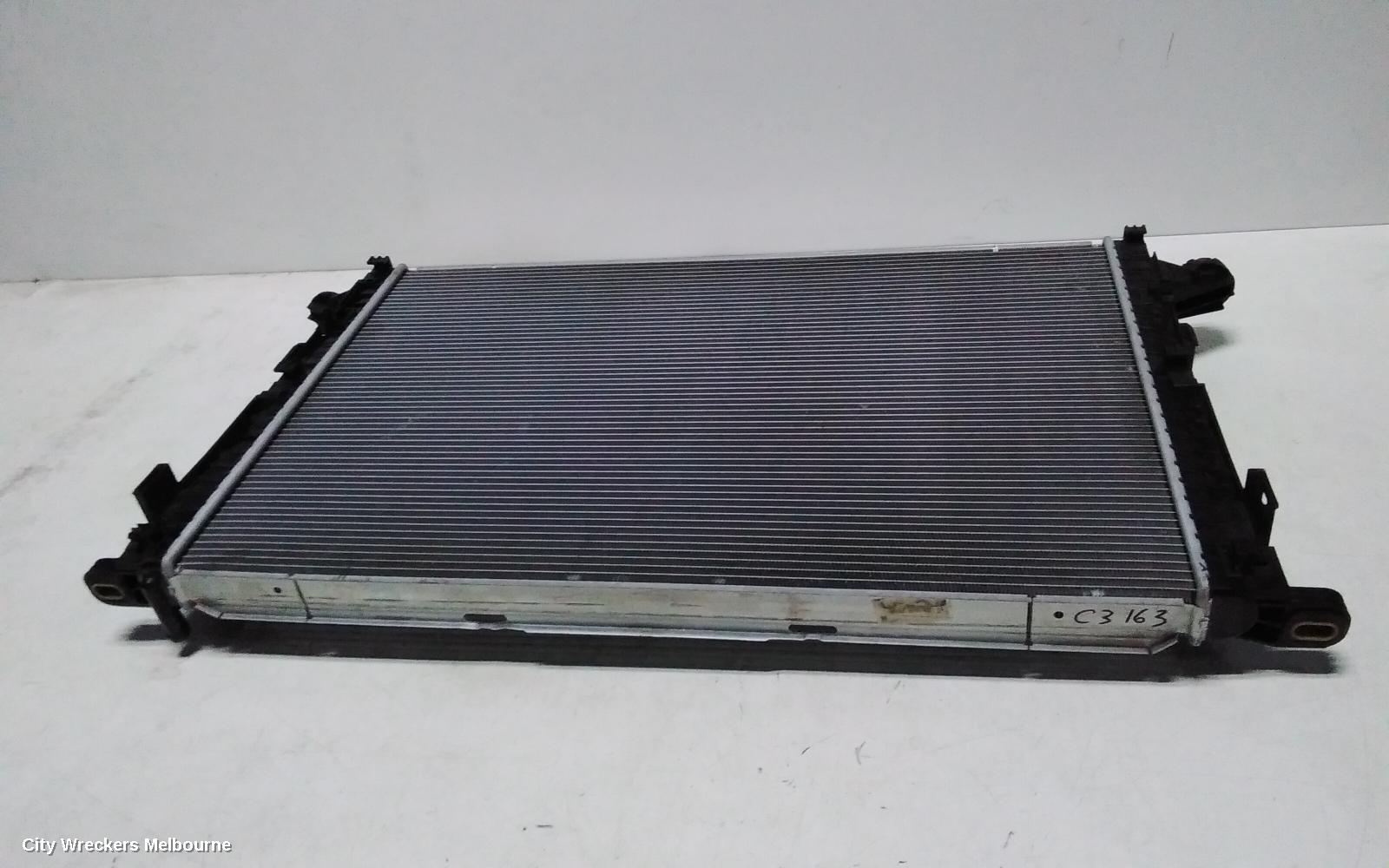AUDI Q7 RADIATOR, AUTO, 3.0, DIESEL/PETROL, 4M, 09/2015 ONWARDS