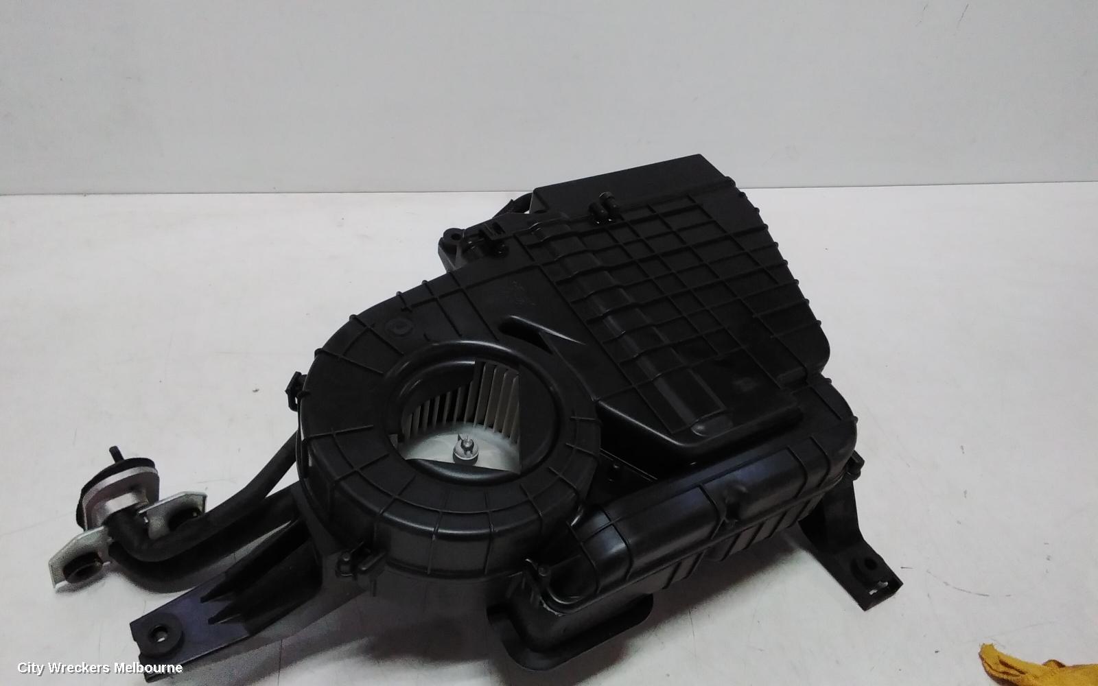 KIA SORENTO HEATER FAN MOTOR, UM, 03/2015 - 02/2020