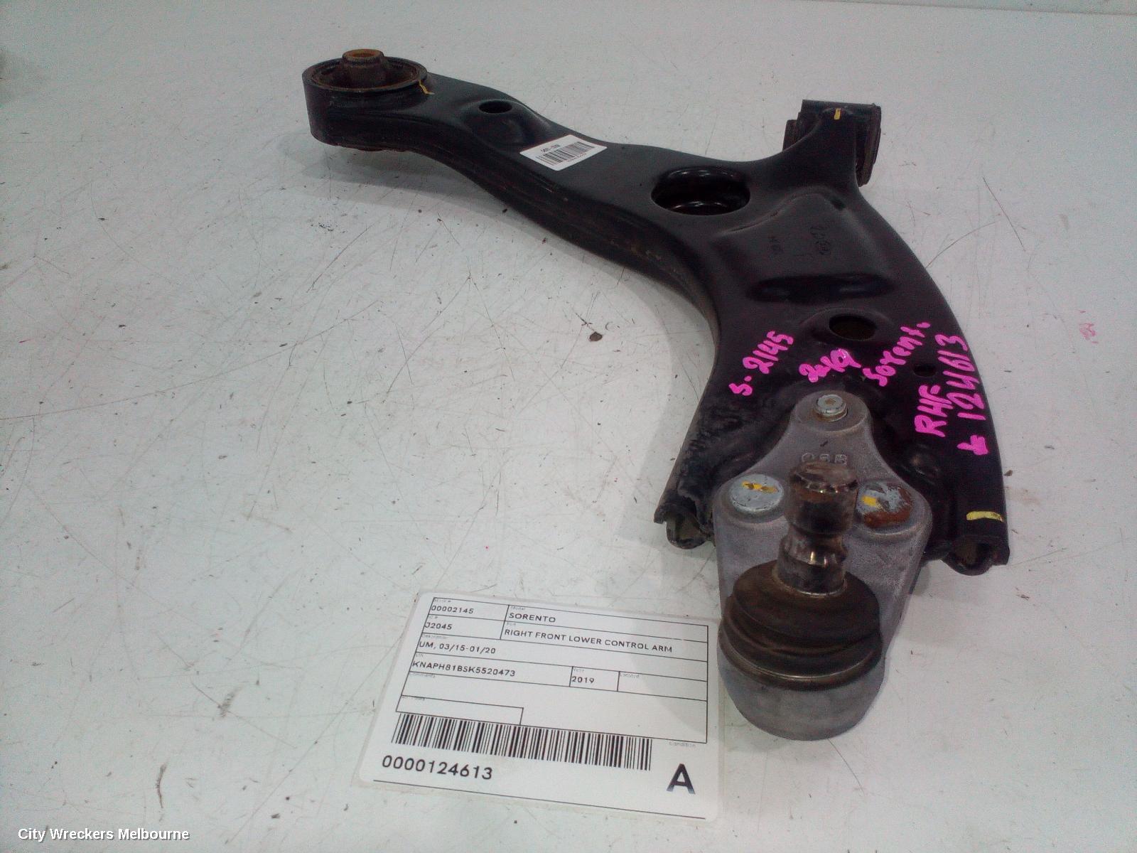 KIA SORENTO RIGHT FRONT LOWER CONTROL ARM, UM, 03/2015 - 02/2020