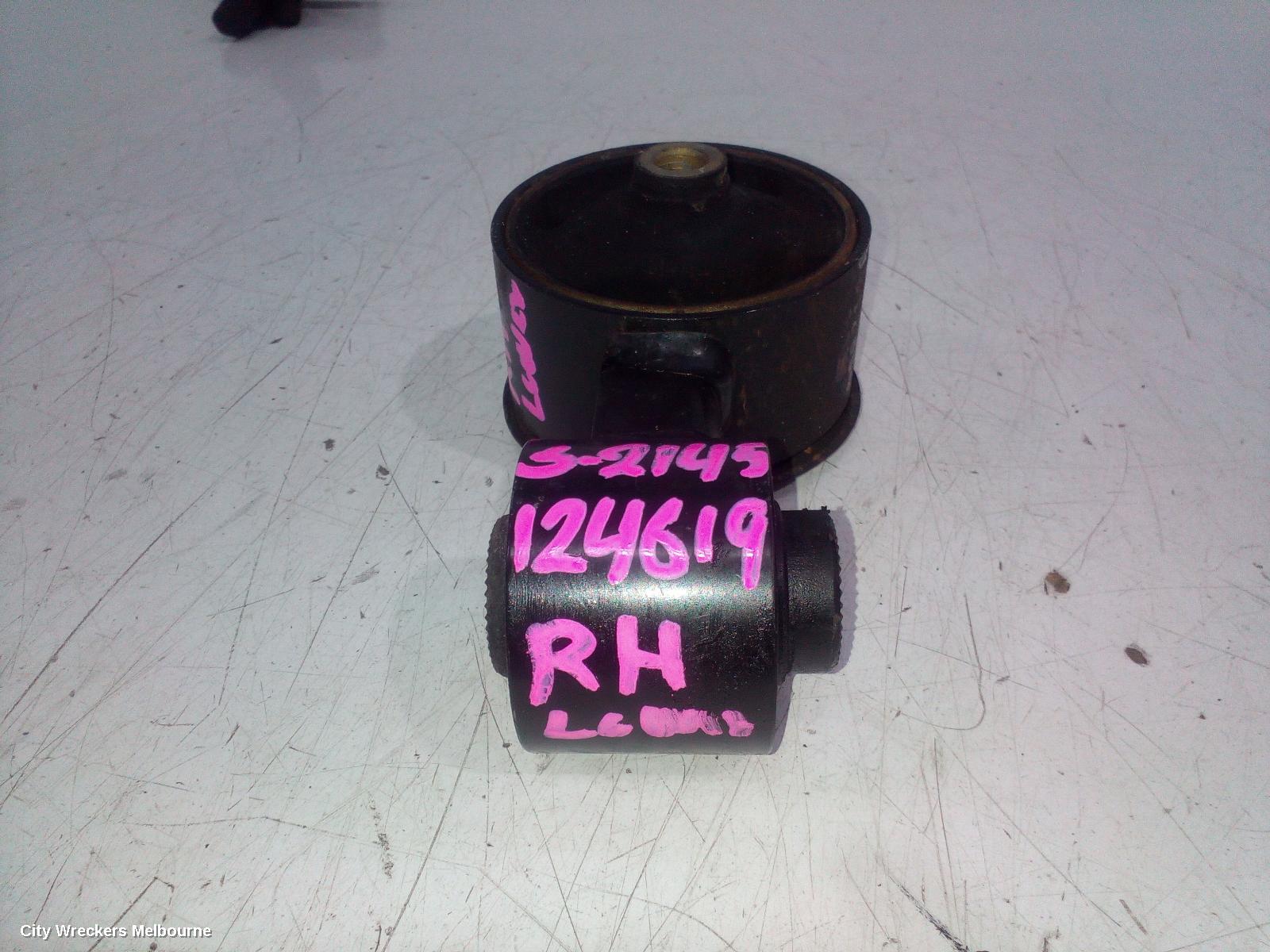KIA SORENTO MOUNT, UM, 03/2015 - 02/2020