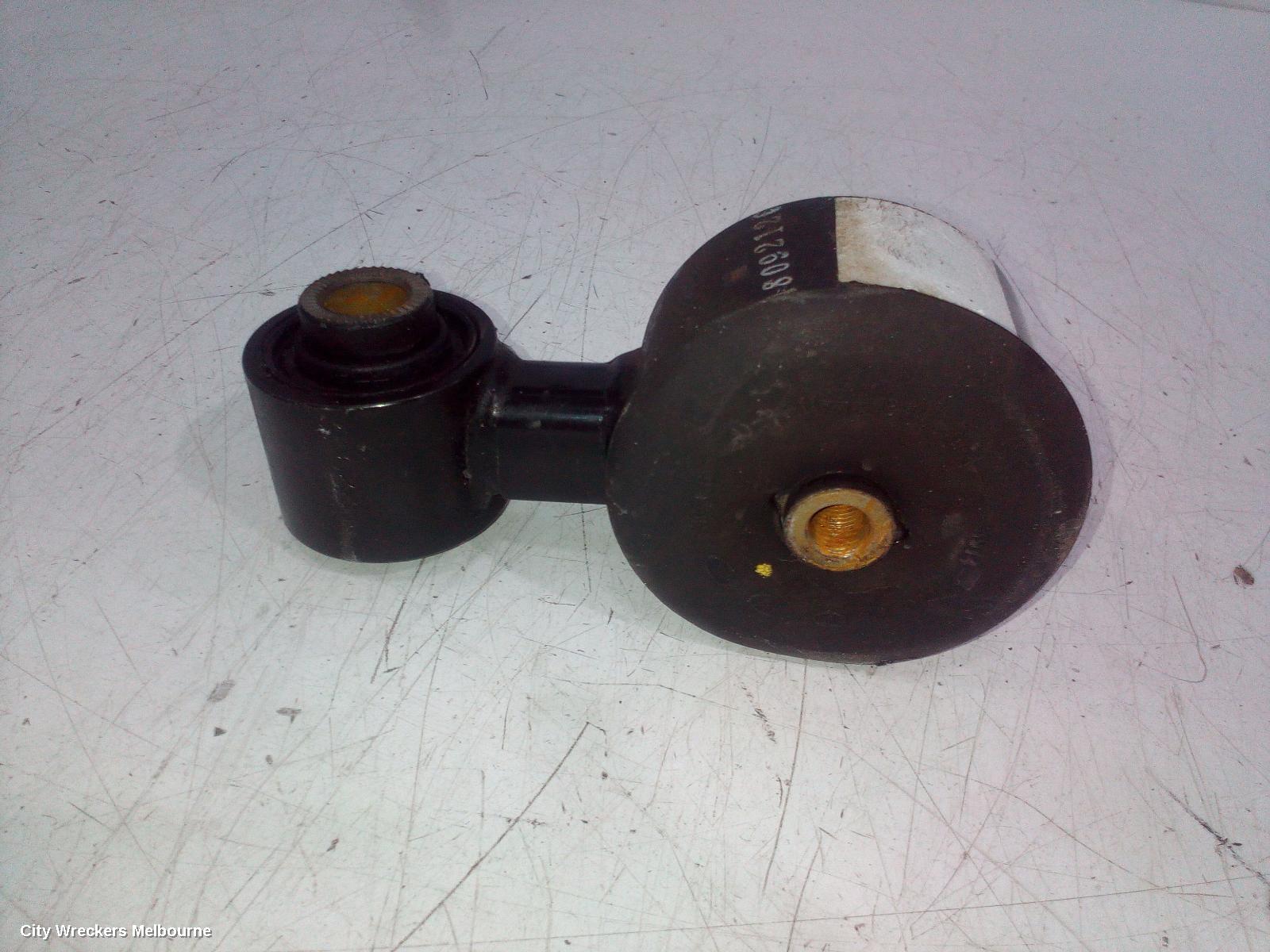KIA SORENTO MOUNT, UM, 03/2015 - 02/2020