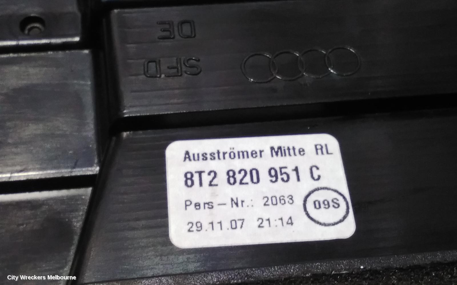 AUDI A5, 8T 10/2007 - 12/2011, DASH AIR VENT: 42674