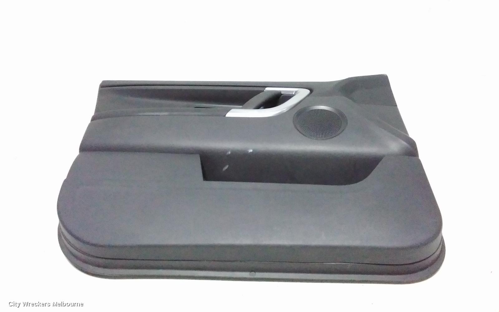 LAND ROVER DISCOVERY SPORT DOOR TRIM, LH FRONT, L550, LEATHER, BLACK, SE/HSE, 01/2015 - 06/2019