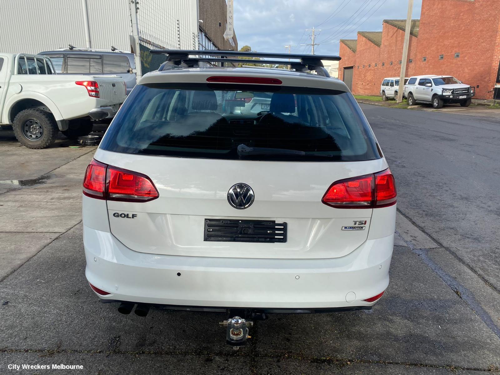 VOLKSWAGEN GOLF HIGH LEVEL STOPLIGHT, GEN 7, 11/2012 - 08/2020