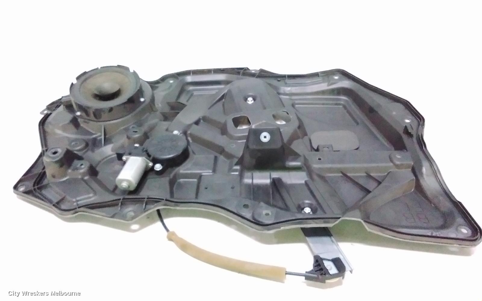 MAZDA 3 LEFT FRONT WINDOW REG/MOTOR, BL, POWER, 04/2009 - 10/2013