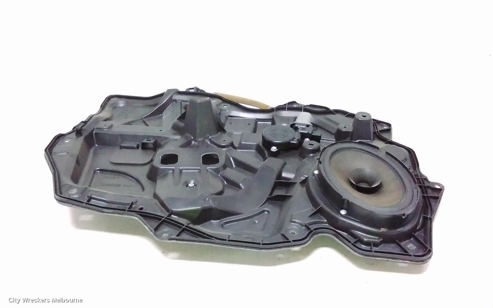MAZDA 3 LEFT FRONT WINDOW REG/MOTOR, BL, POWER, 04/2009 - 10/2013