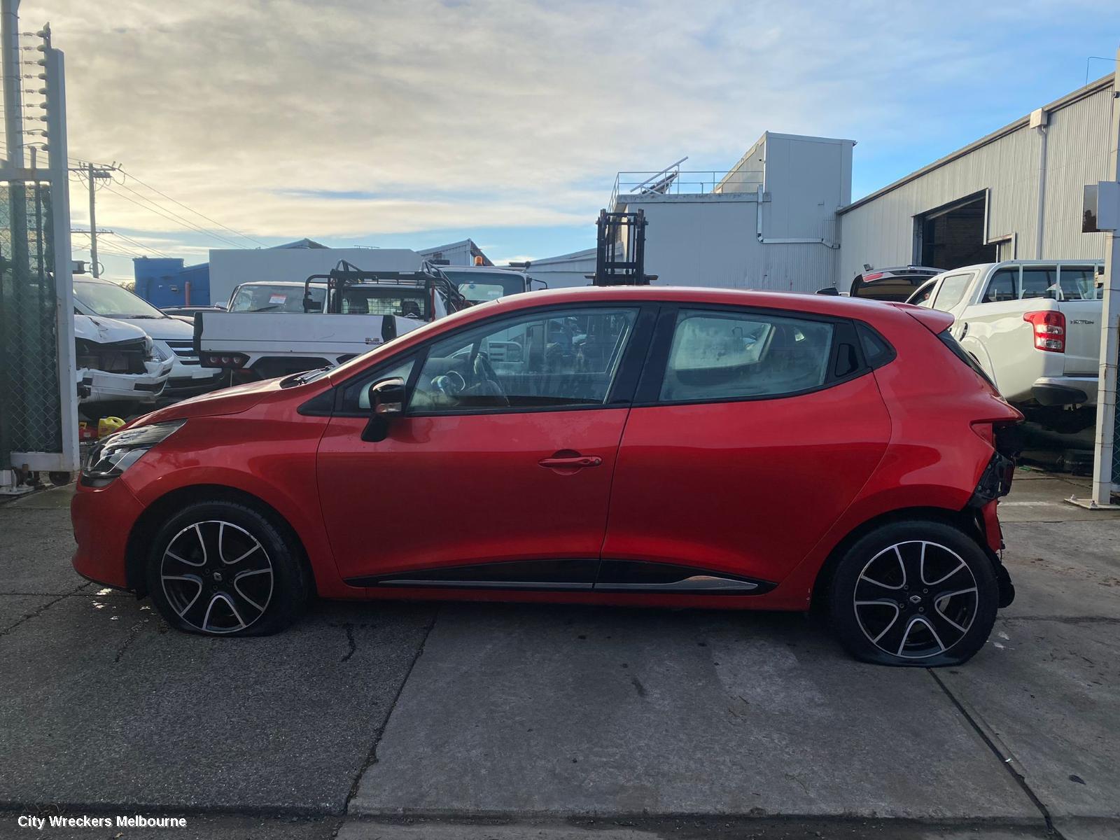 RENAULT CLIO DOOR HANDLE, X98, 09/2013 - 10/2019
