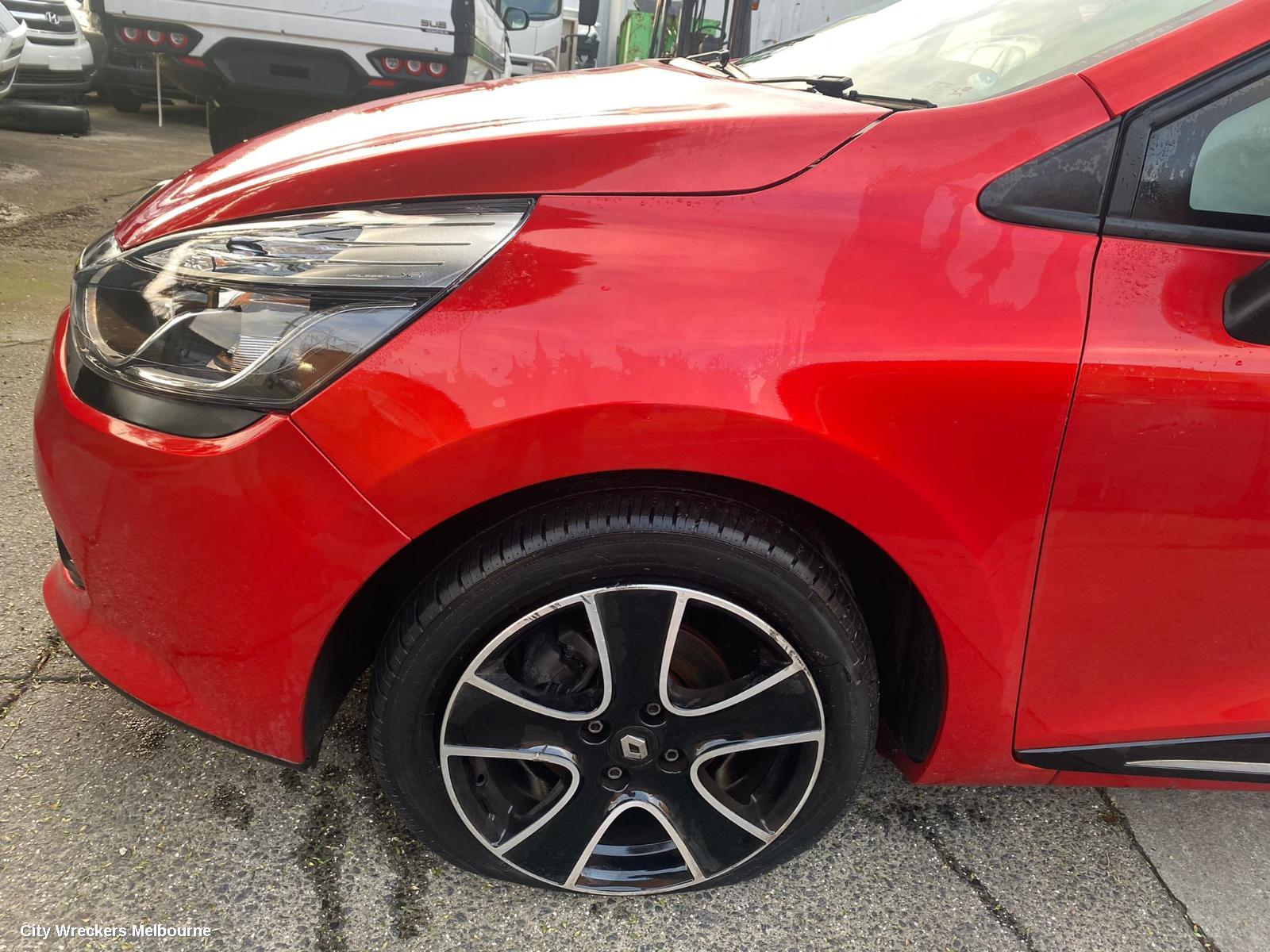 RENAULT CLIO LEFT FRONT DOOR, X98, 09/2013 - 10/2019