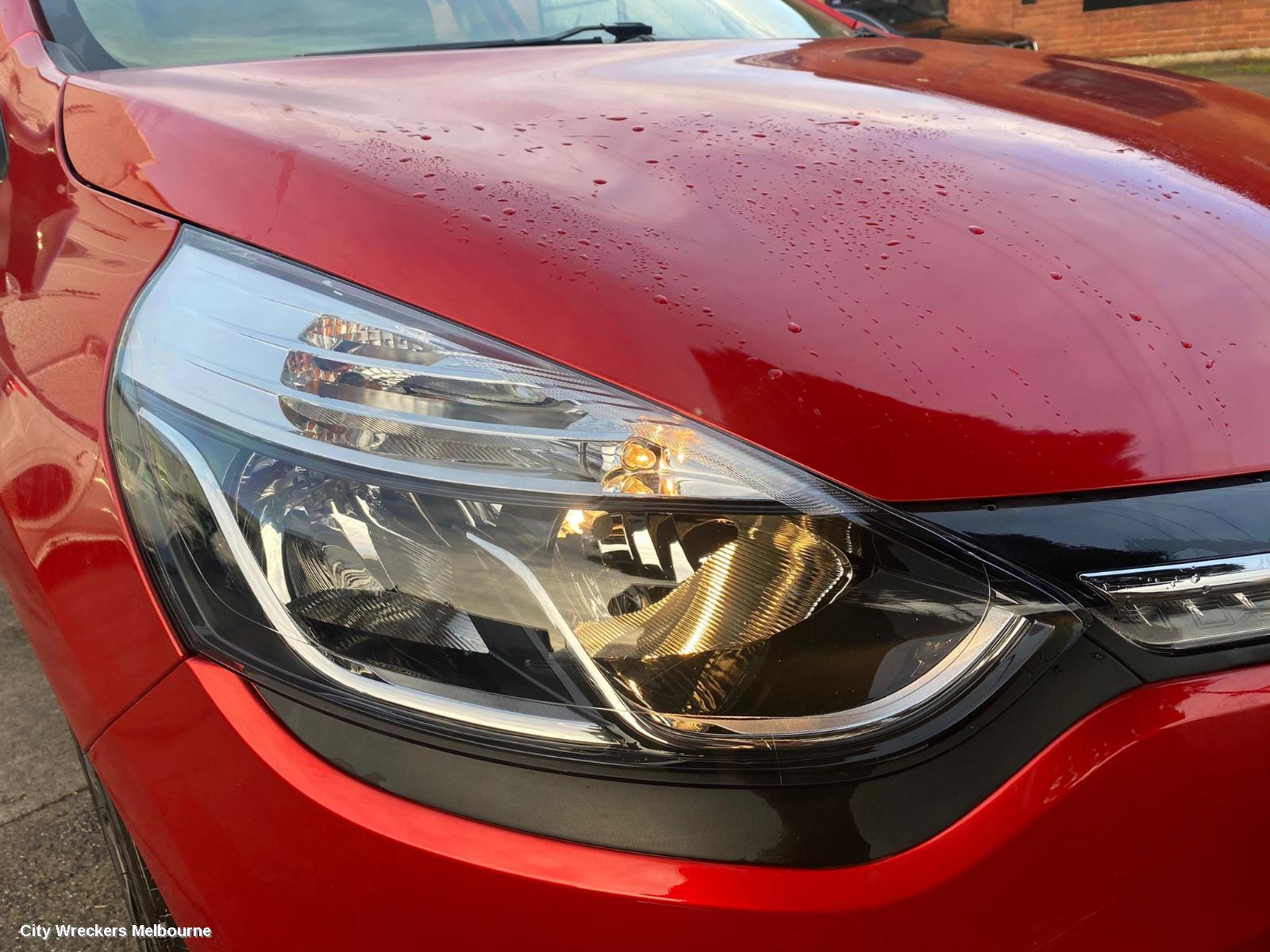 RENAULT CLIO DOOR HANDLE, X98, 09/2013 - 10/2019