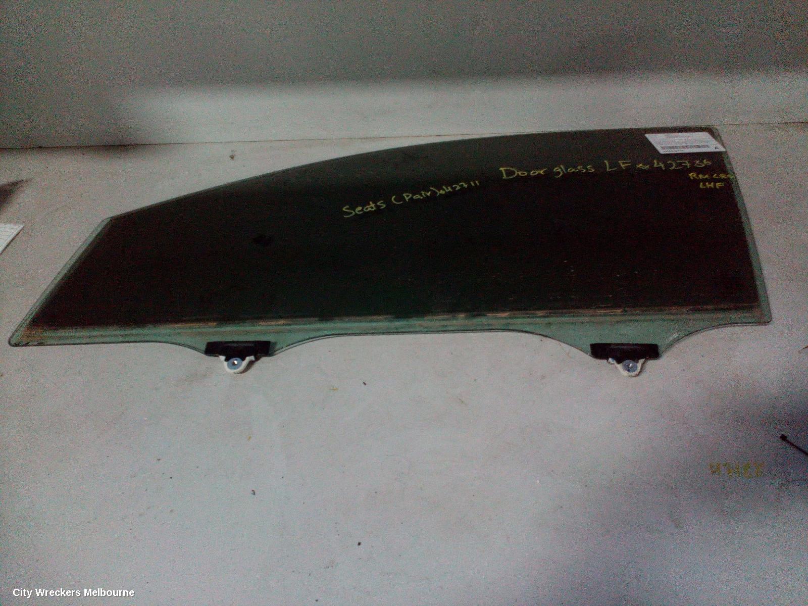 HONDA CRV LEFT FRONT DOOR WINDOW, RM, 11/2012 - 04/2017