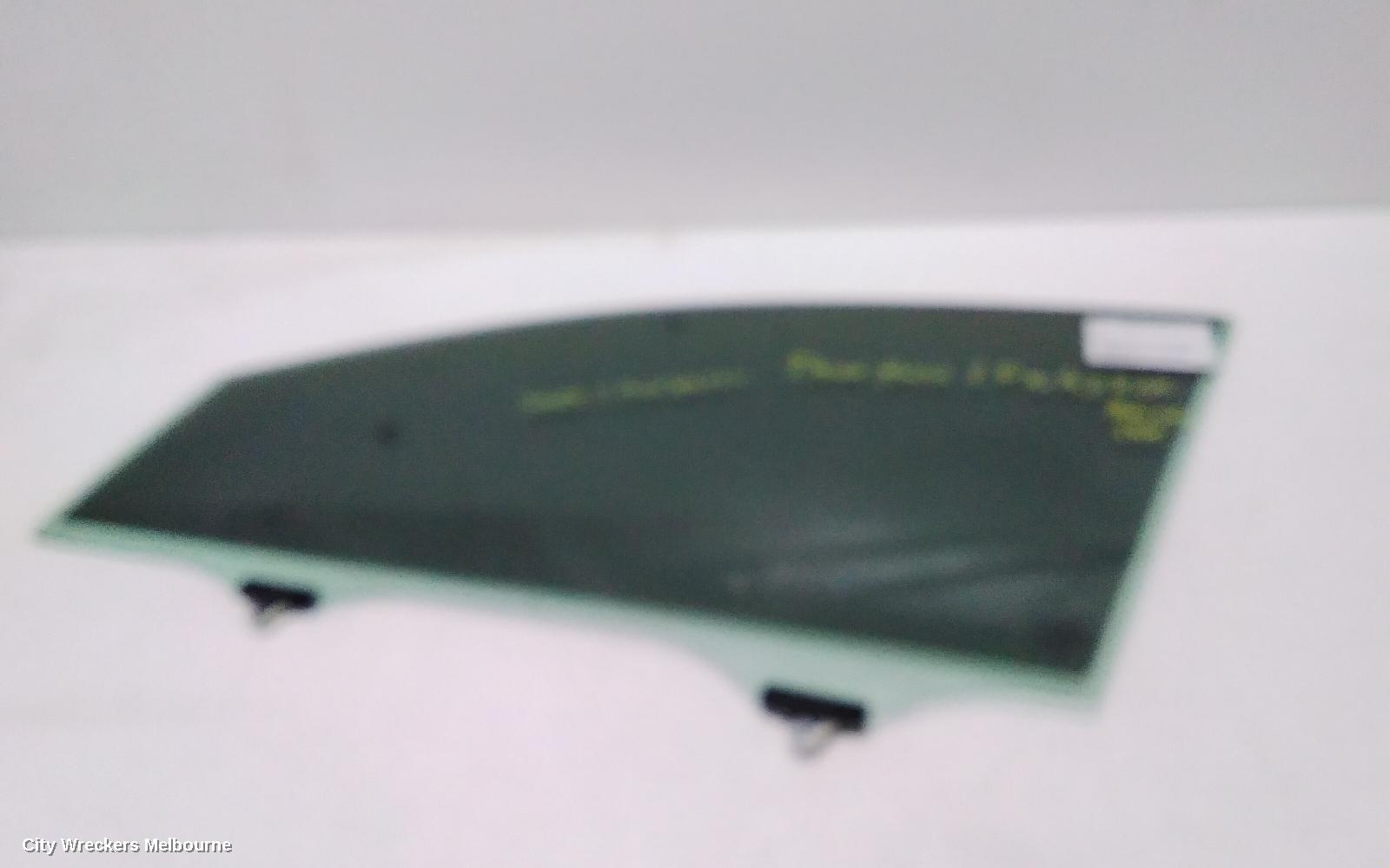 HONDA CRV LEFT FRONT DOOR WINDOW, RM, 11/2012 - 04/2017